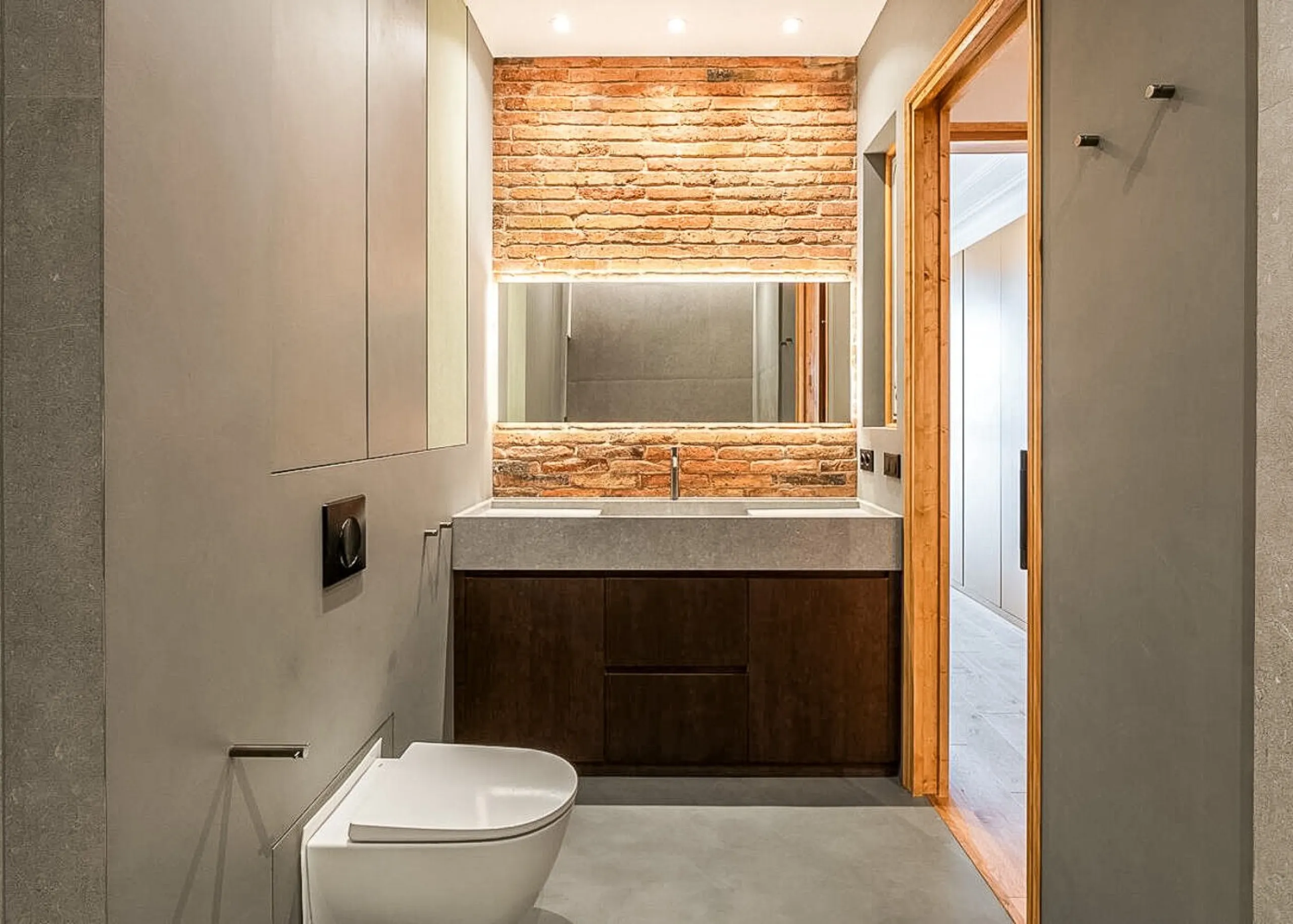 Renovated 3-Bedroom Apartment in Eixample, Barcelona
