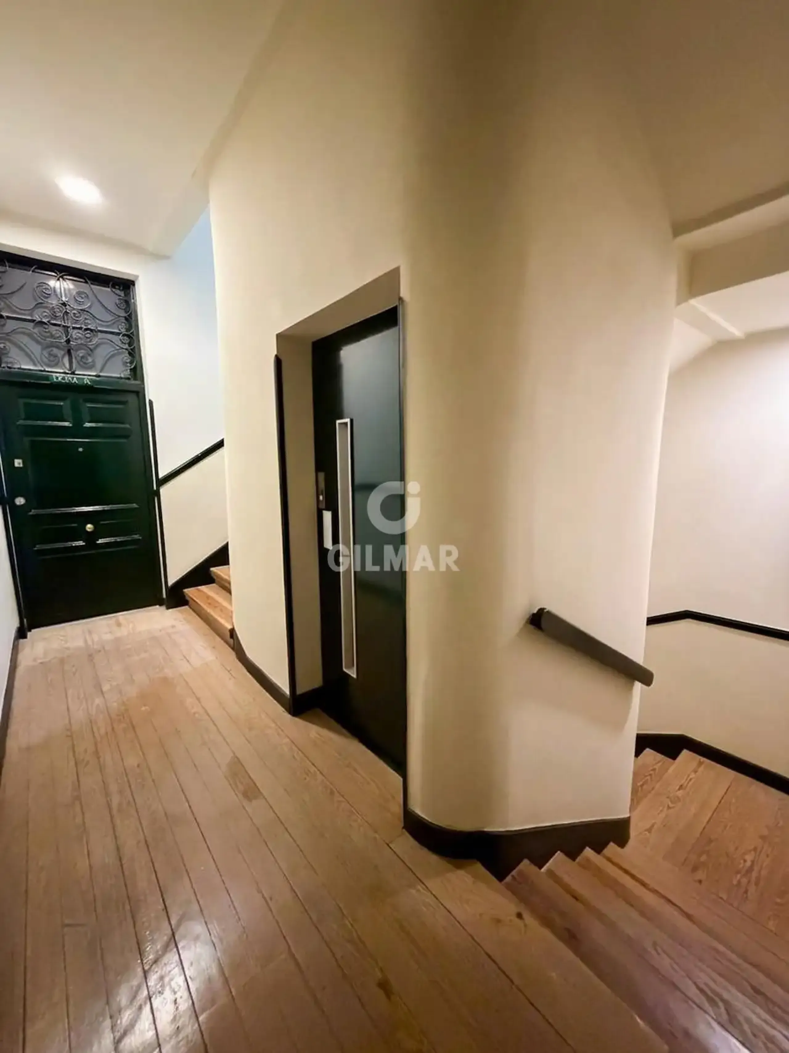 Apartment in Cortes - Madrid