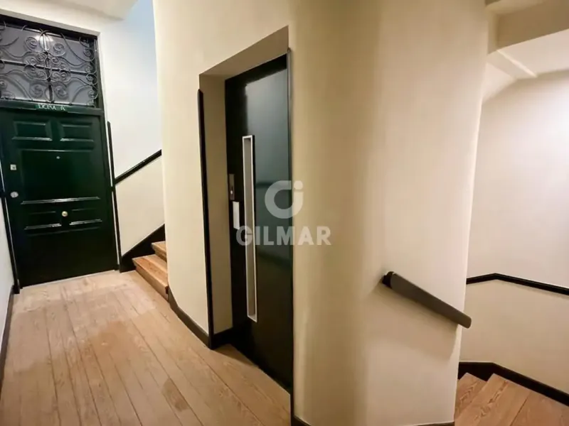 Apartment in Cortes - Madrid