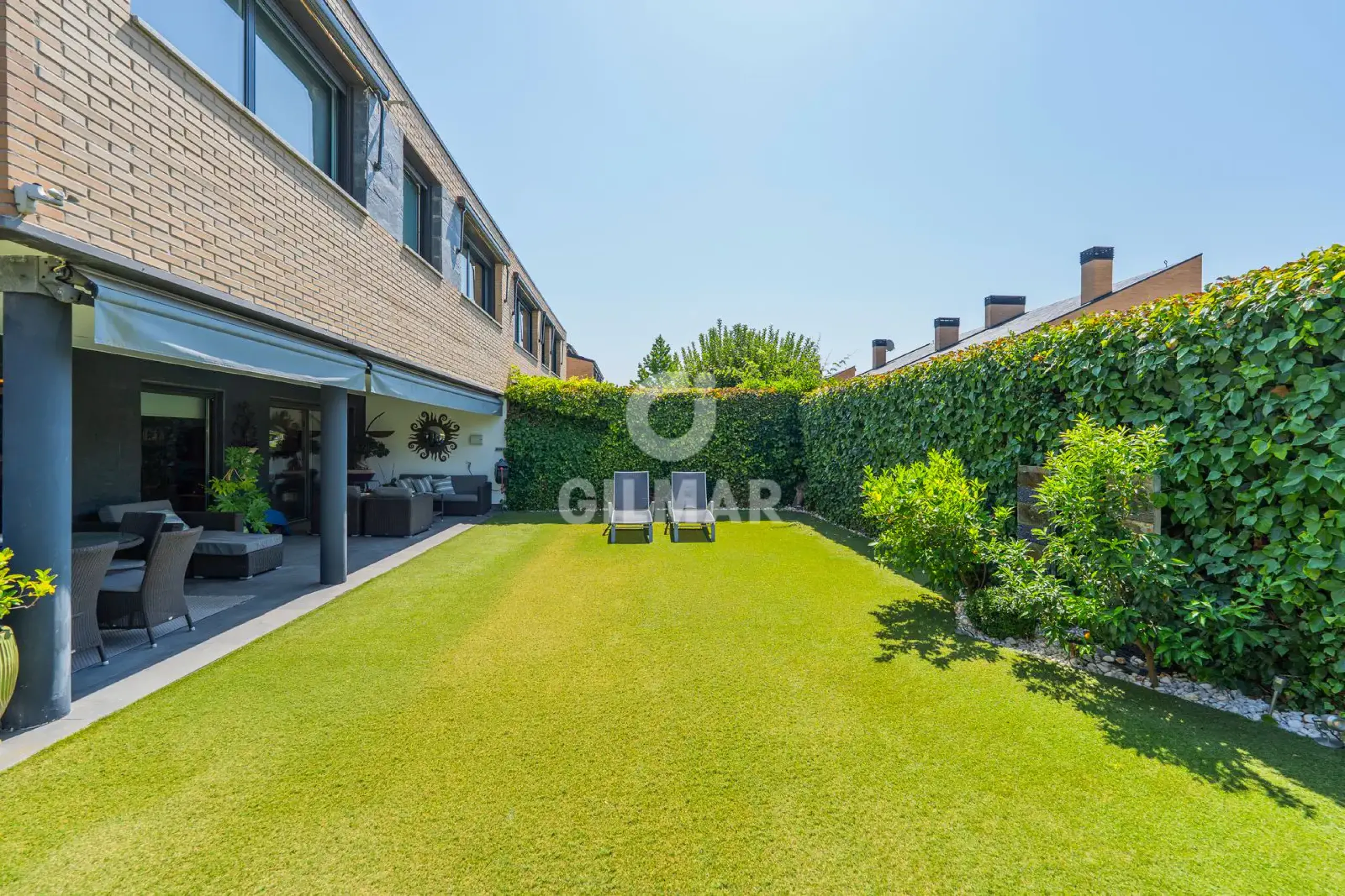 Semi-detached house in La Moraleja - Madrid
