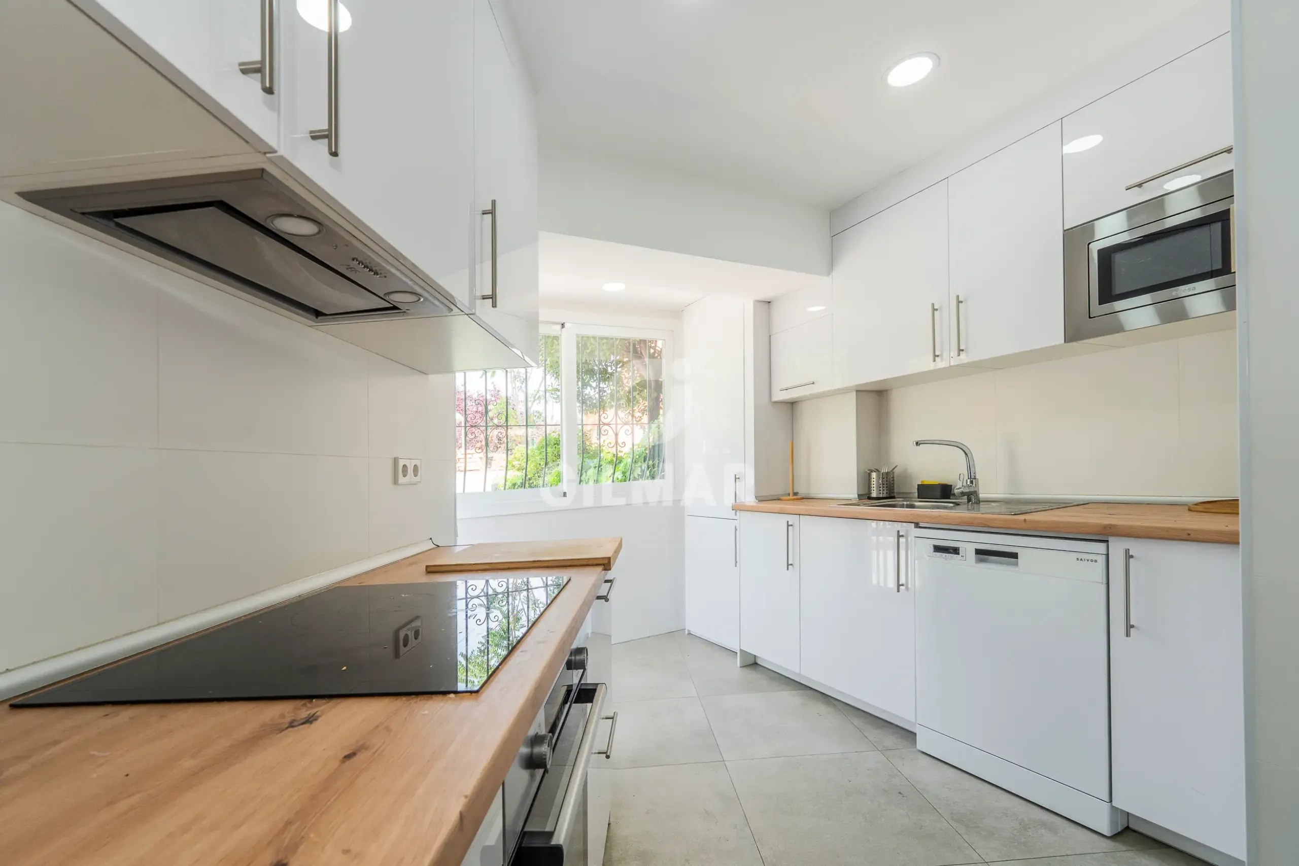 Semi-detached house in Arturo Soria - Madrid