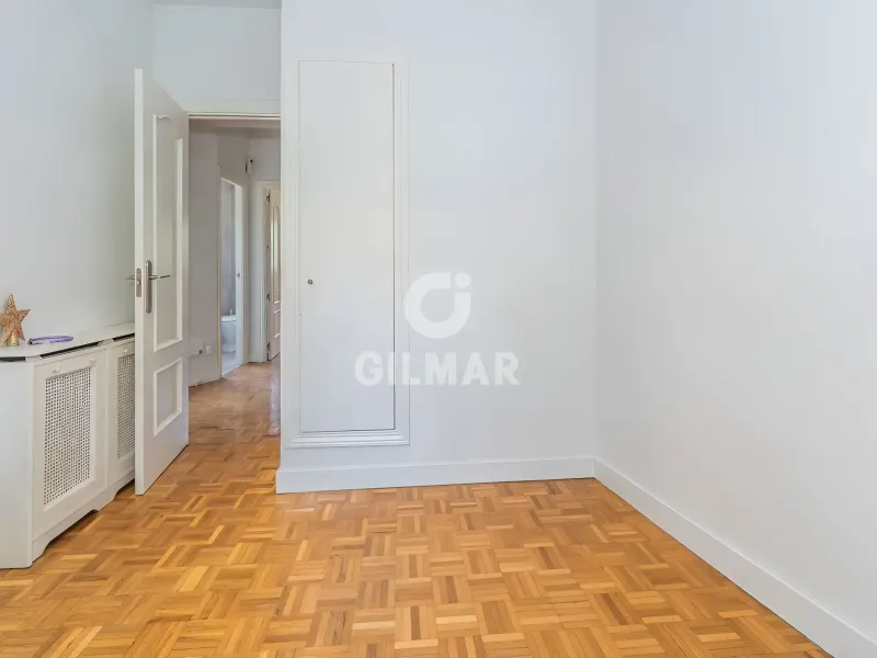 Semi-detached house in Arturo Soria - Madrid
