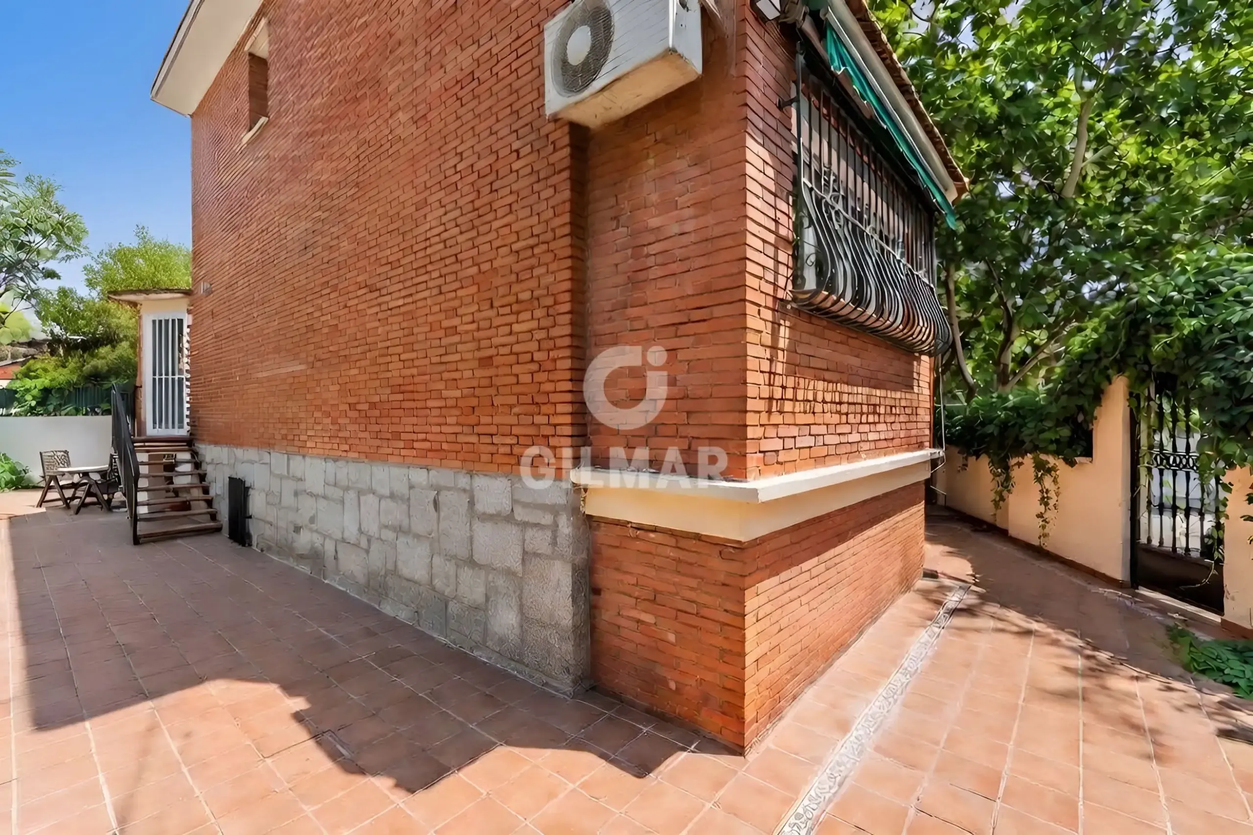 Semi-detached house in Arturo Soria - Madrid