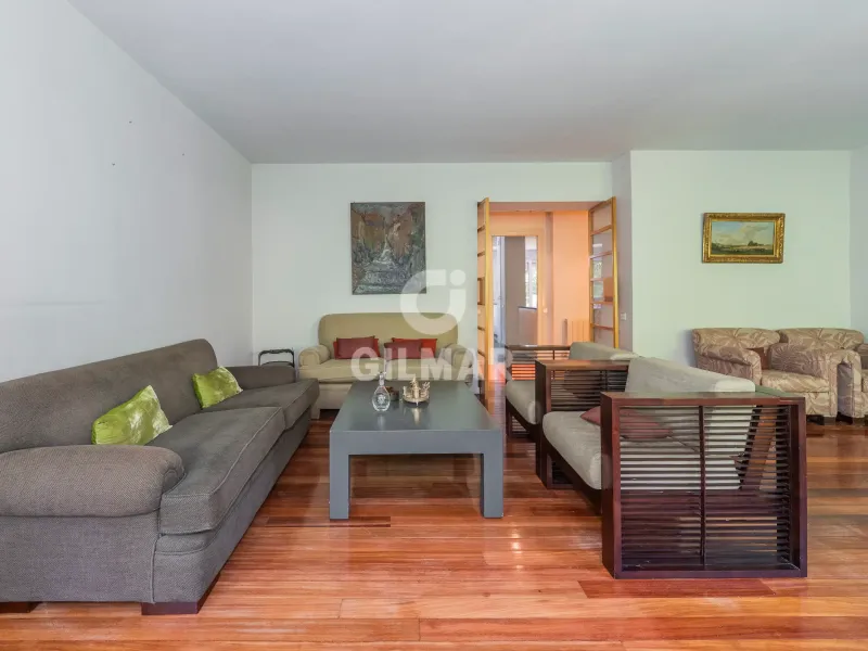 Apartment in Nueva España - Madrid