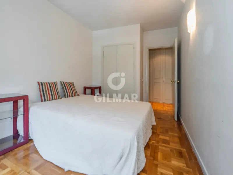 Apartment in Nueva España - Madrid