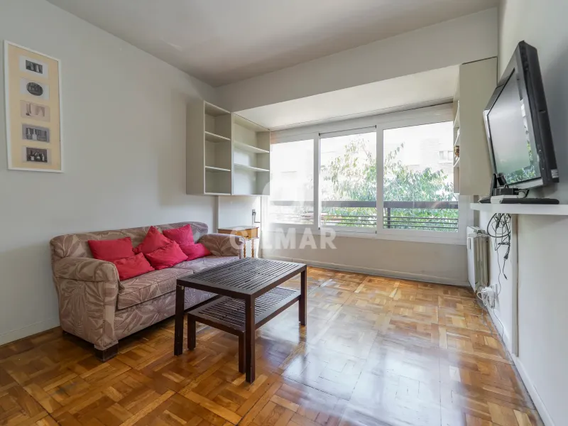 Apartment in Nueva España - Madrid