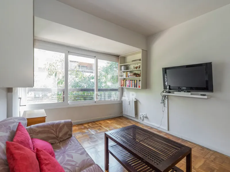 Apartment in Nueva España - Madrid