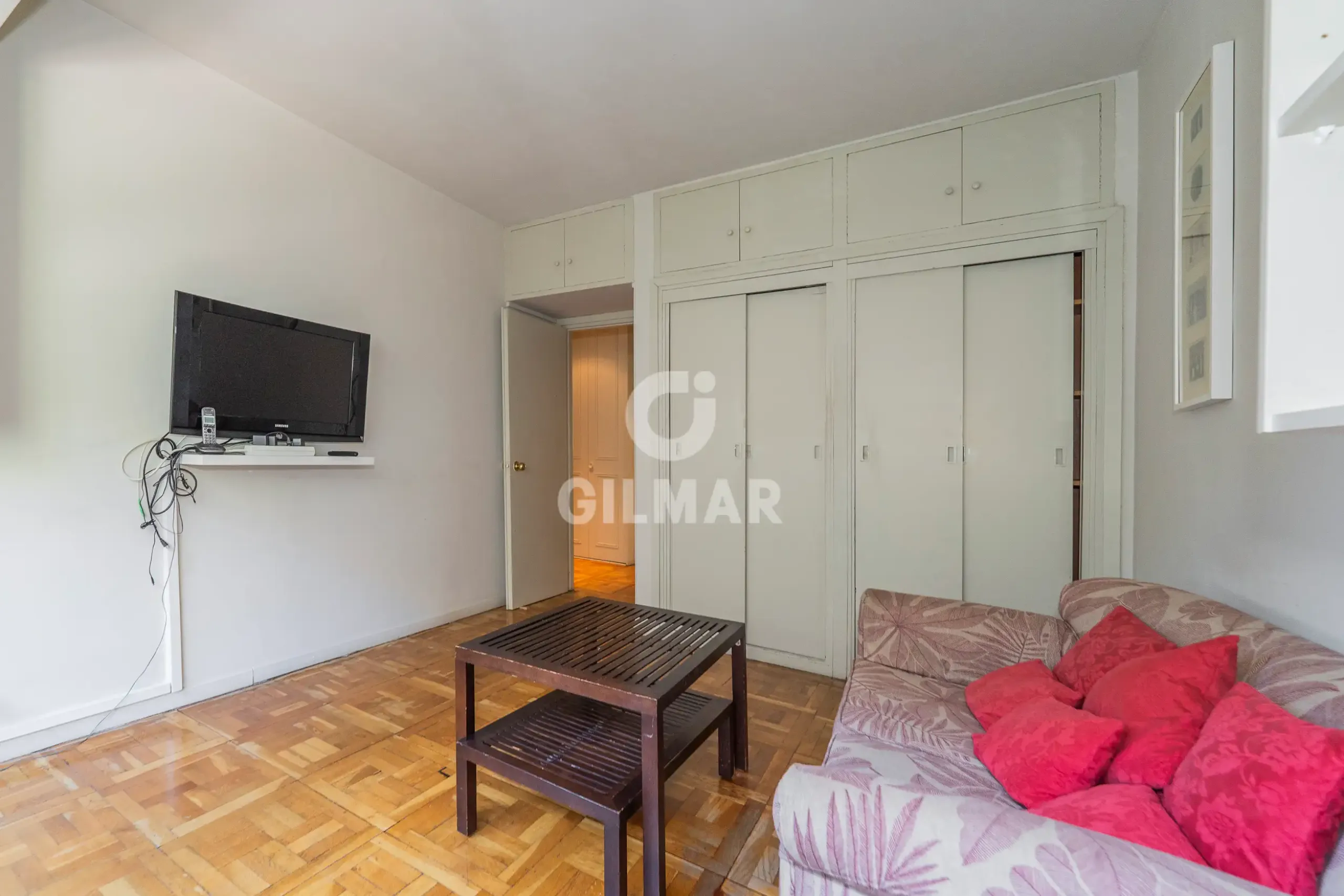Apartment in Nueva España - Madrid