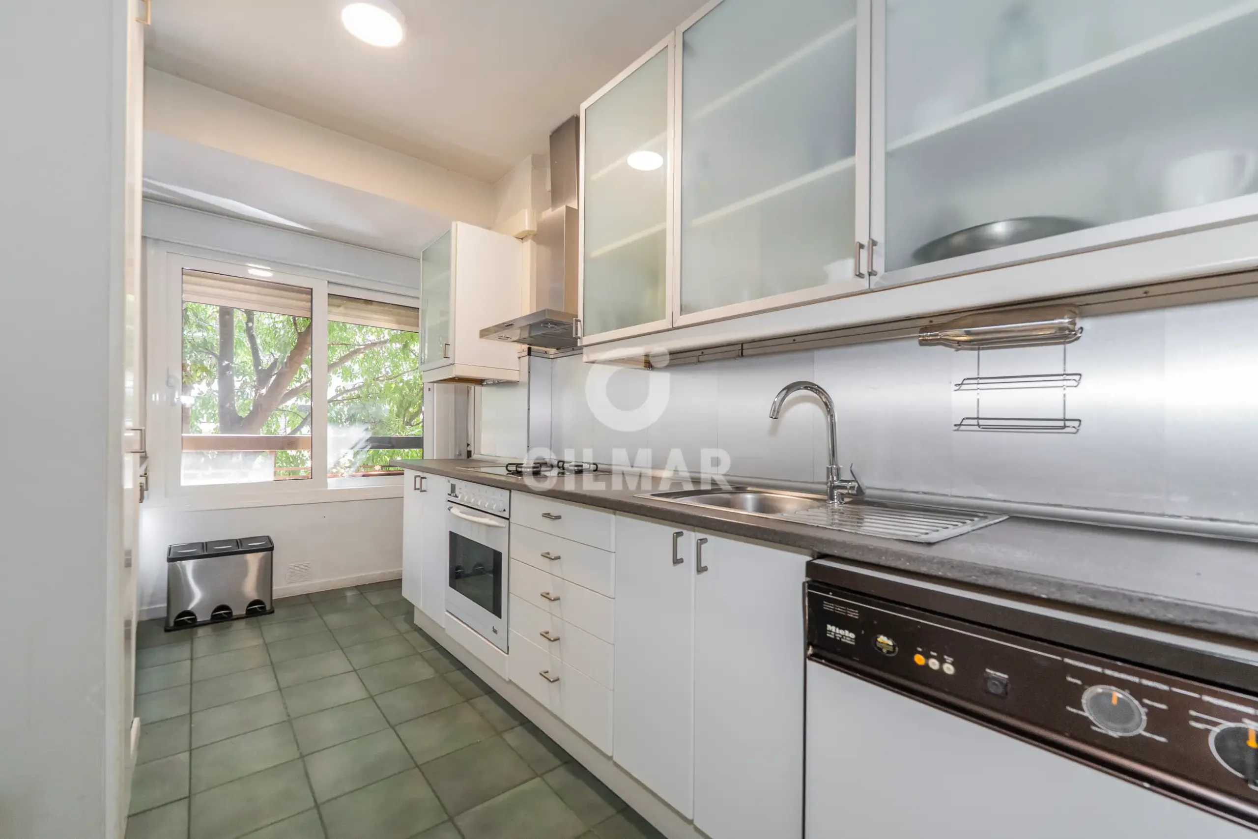 Apartment in Nueva España - Madrid