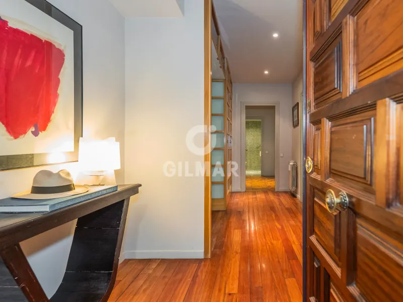 Apartment in Nueva España - Madrid