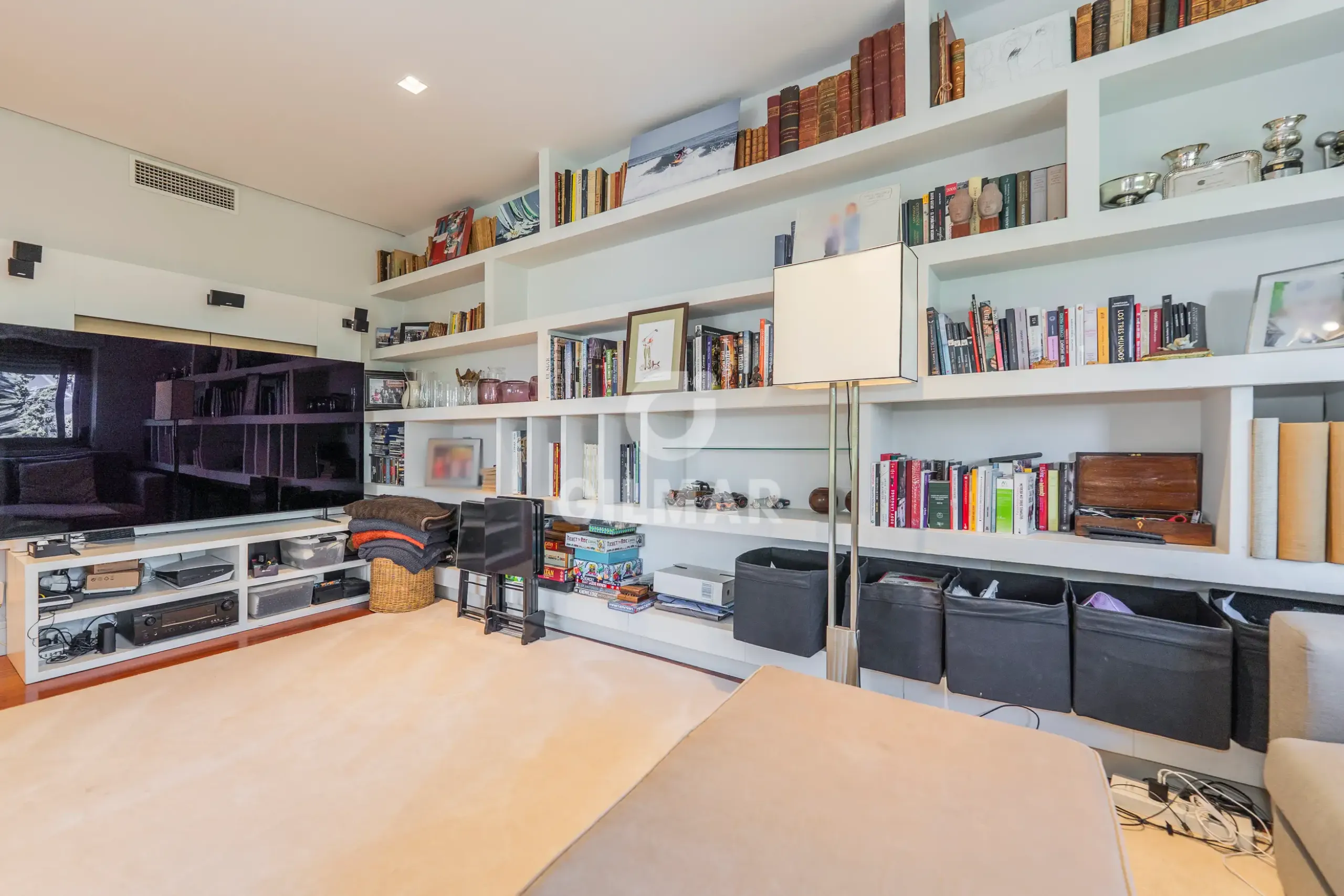 Apartment in Nueva España - Madrid
