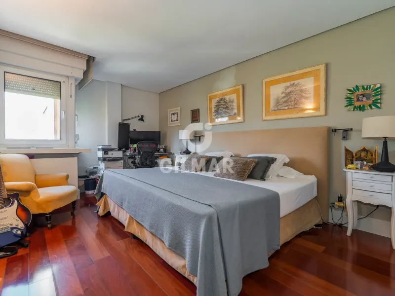 Apartment in Nueva España - Madrid