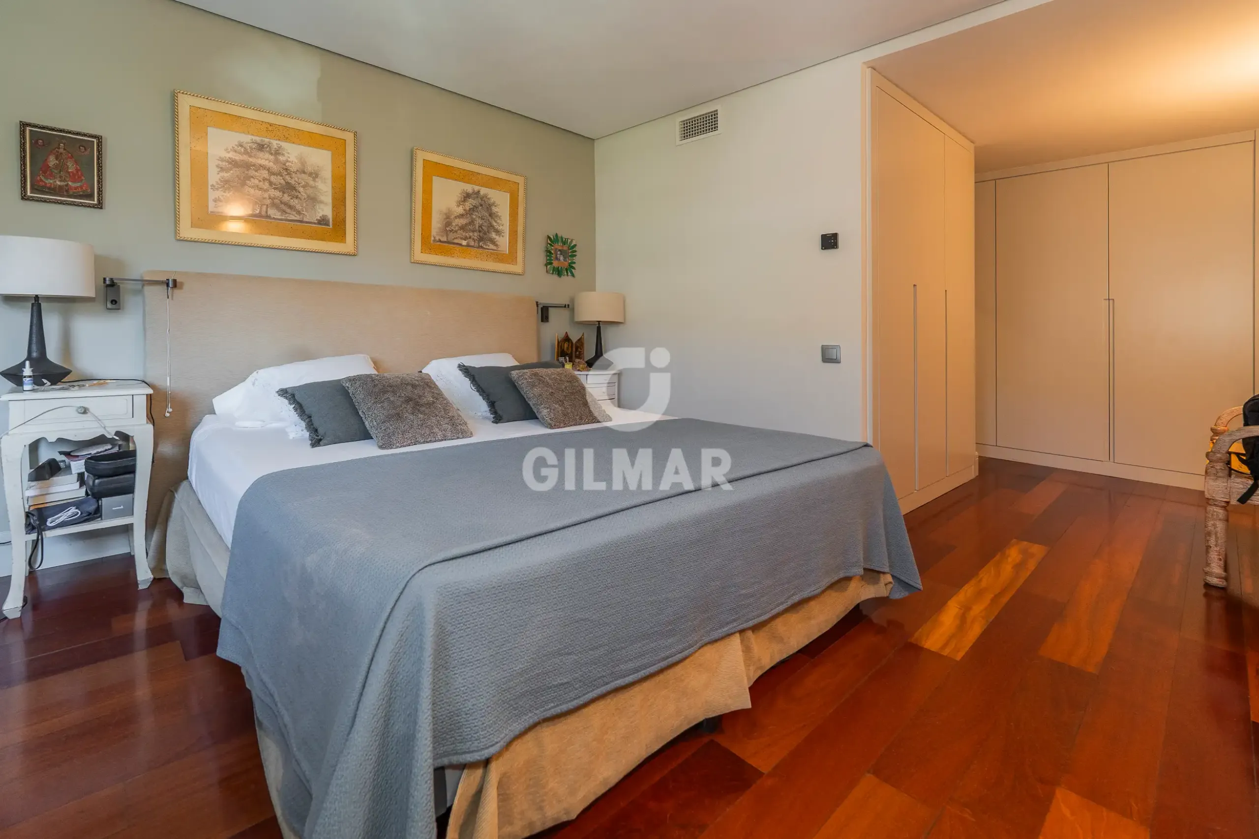 Apartment in Nueva España - Madrid