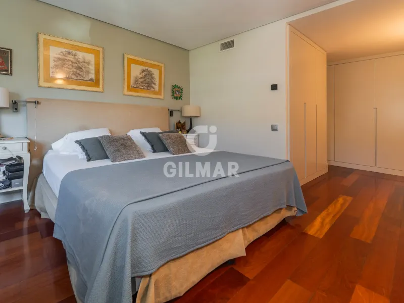 Apartment in Nueva España - Madrid
