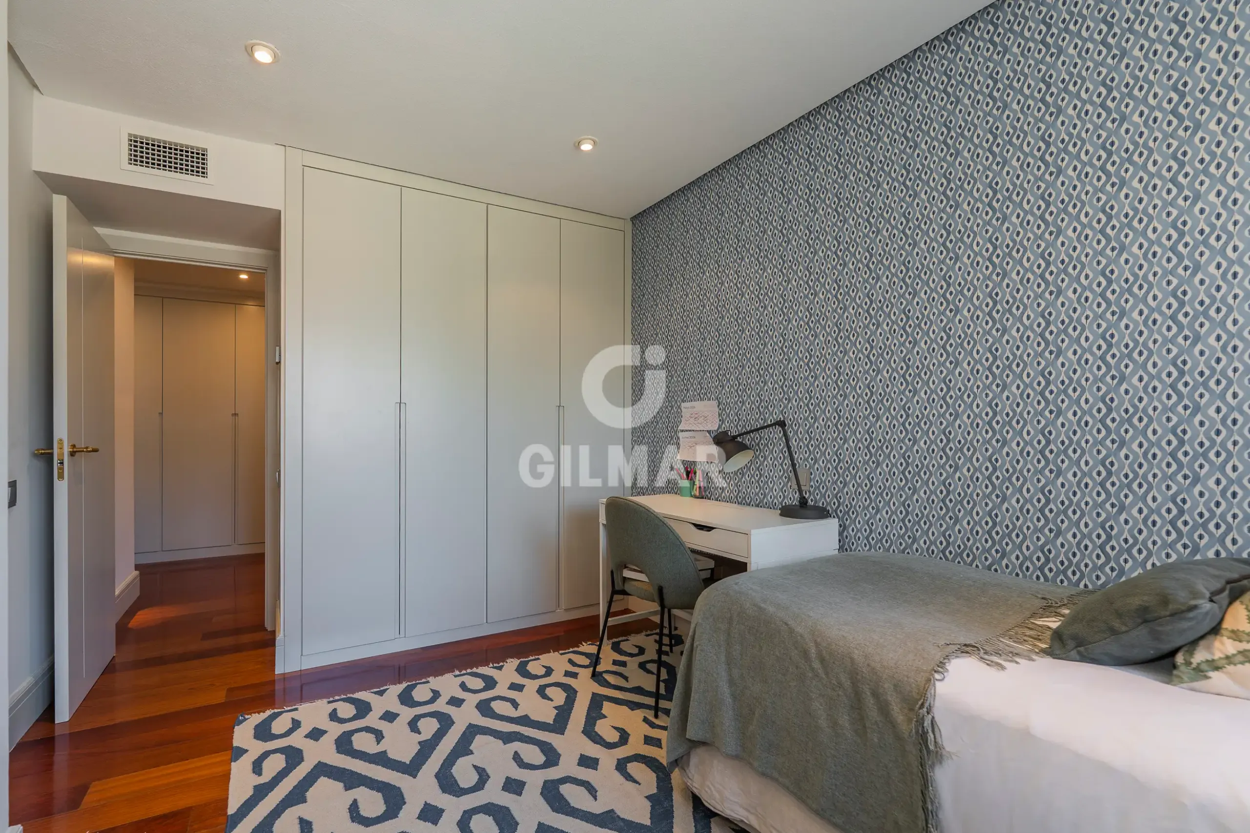 Apartment in Nueva España - Madrid