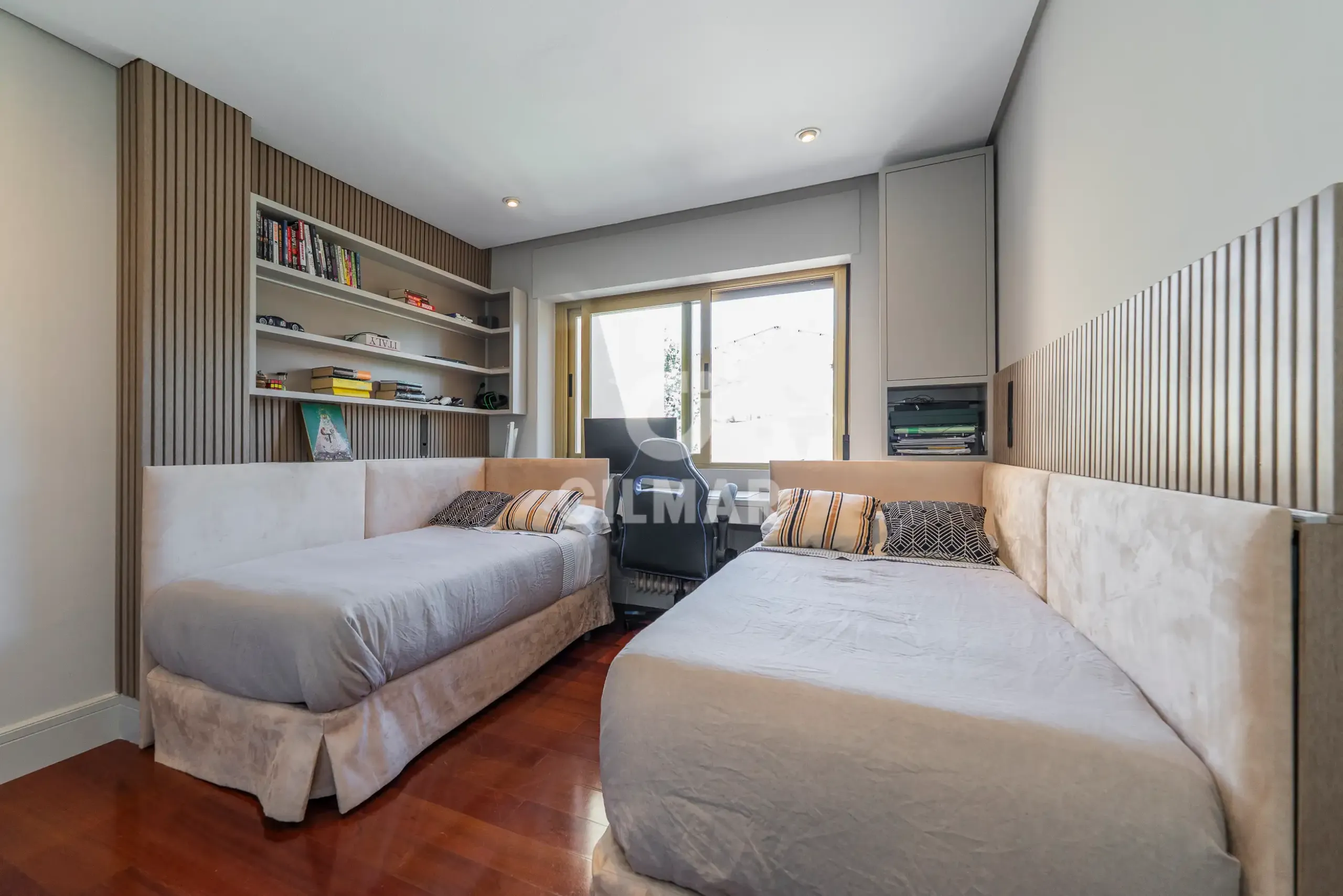 Apartment in Nueva España - Madrid