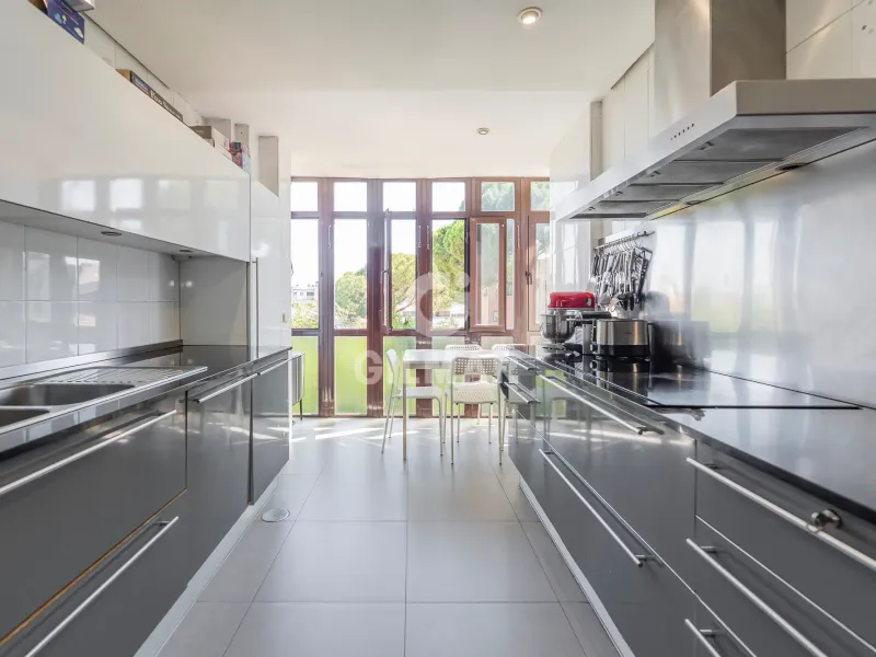 Apartment in Nueva España - Madrid