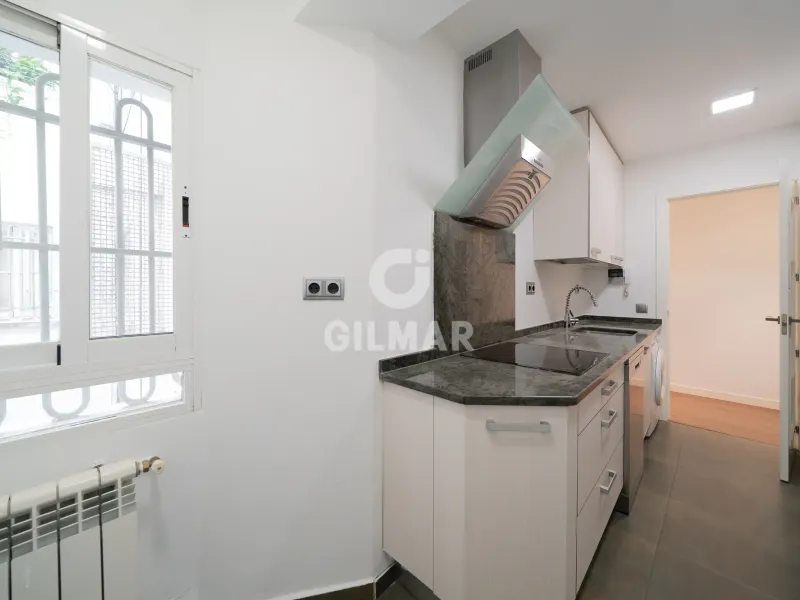 Apartment in Trafalgar - Madrid
