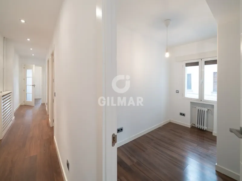 Apartment in Trafalgar - Madrid