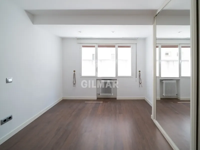 Apartment in Trafalgar - Madrid