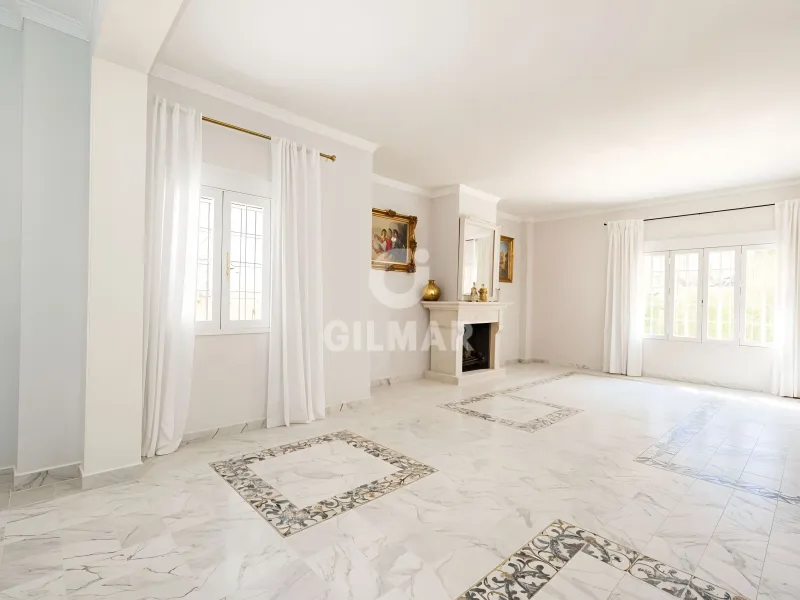 Villa in Montequinto - Sevilla