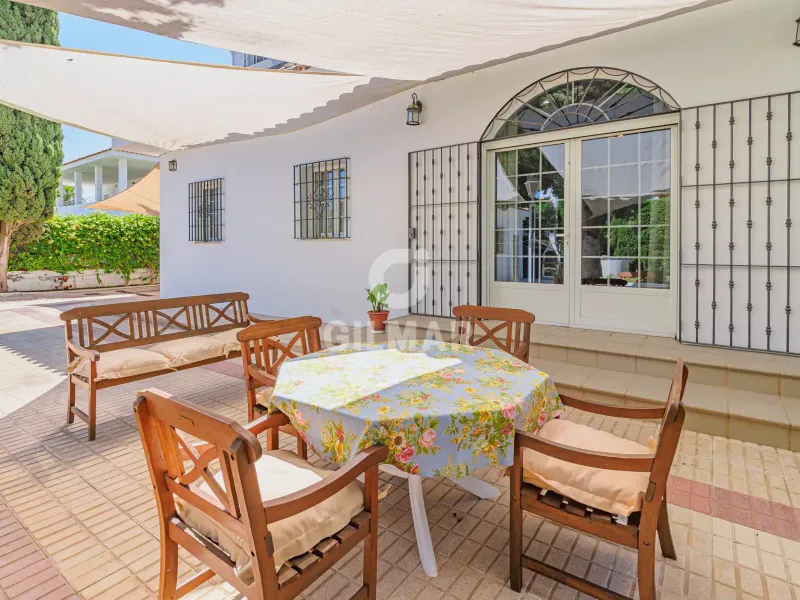 Villa in Montequinto - Sevilla
