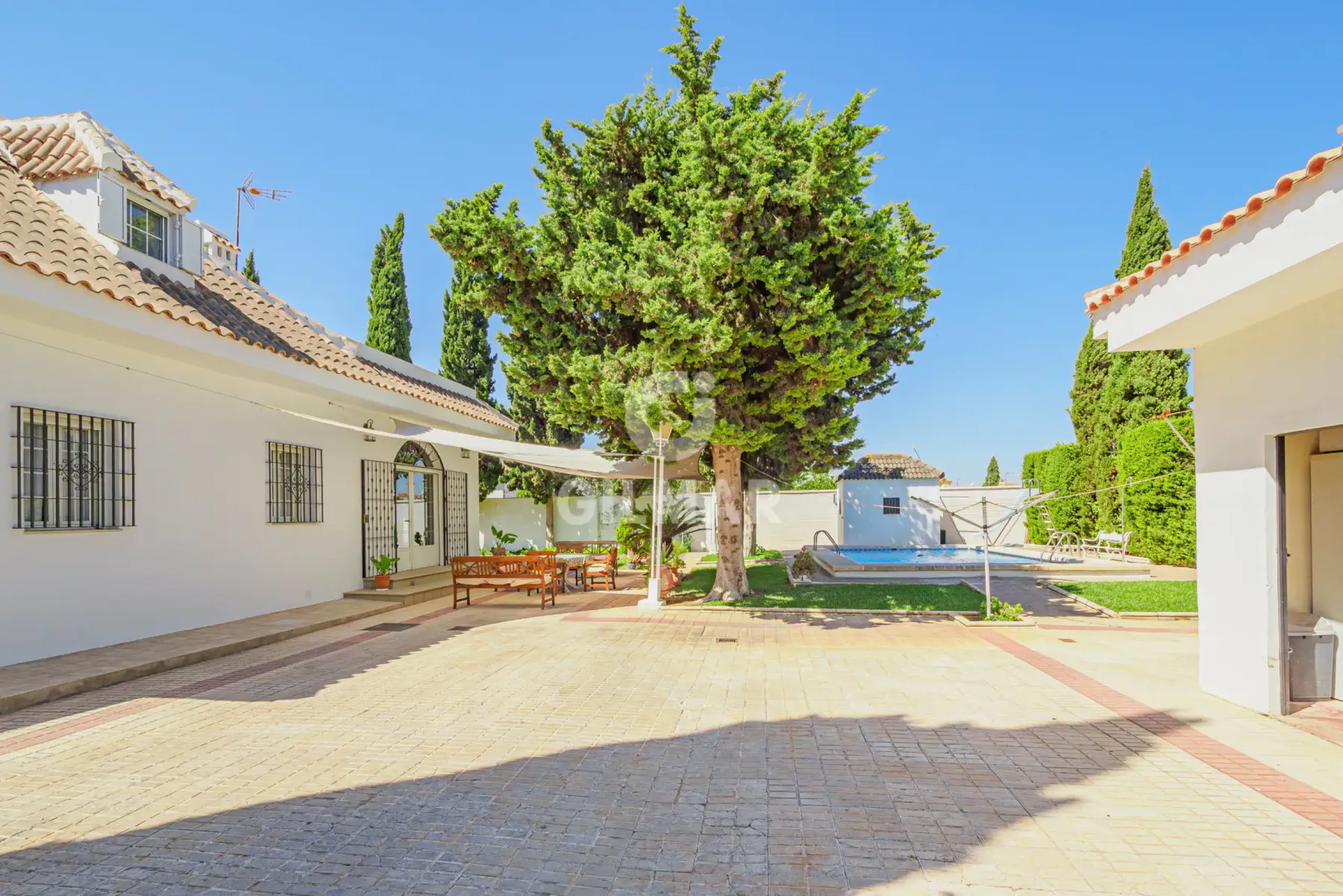 Villa in Montequinto - Sevilla