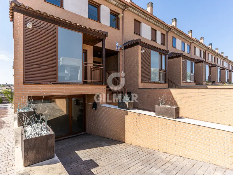 Townhouse in Arroyomolinos - Madrid