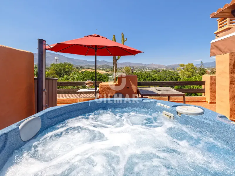 Penthouse in Estepona - Málaga