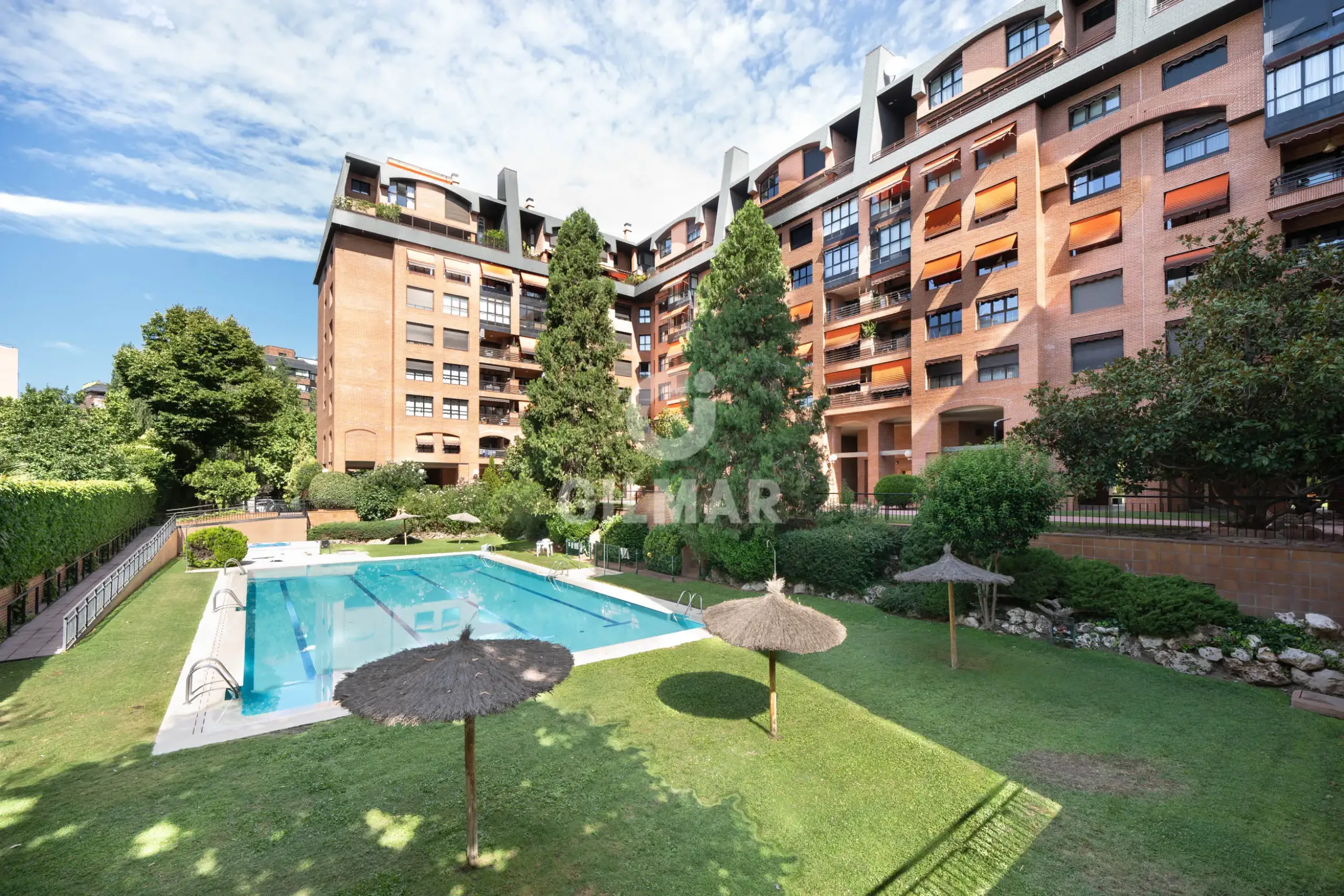 Apartment in Mirasierra - Madrid