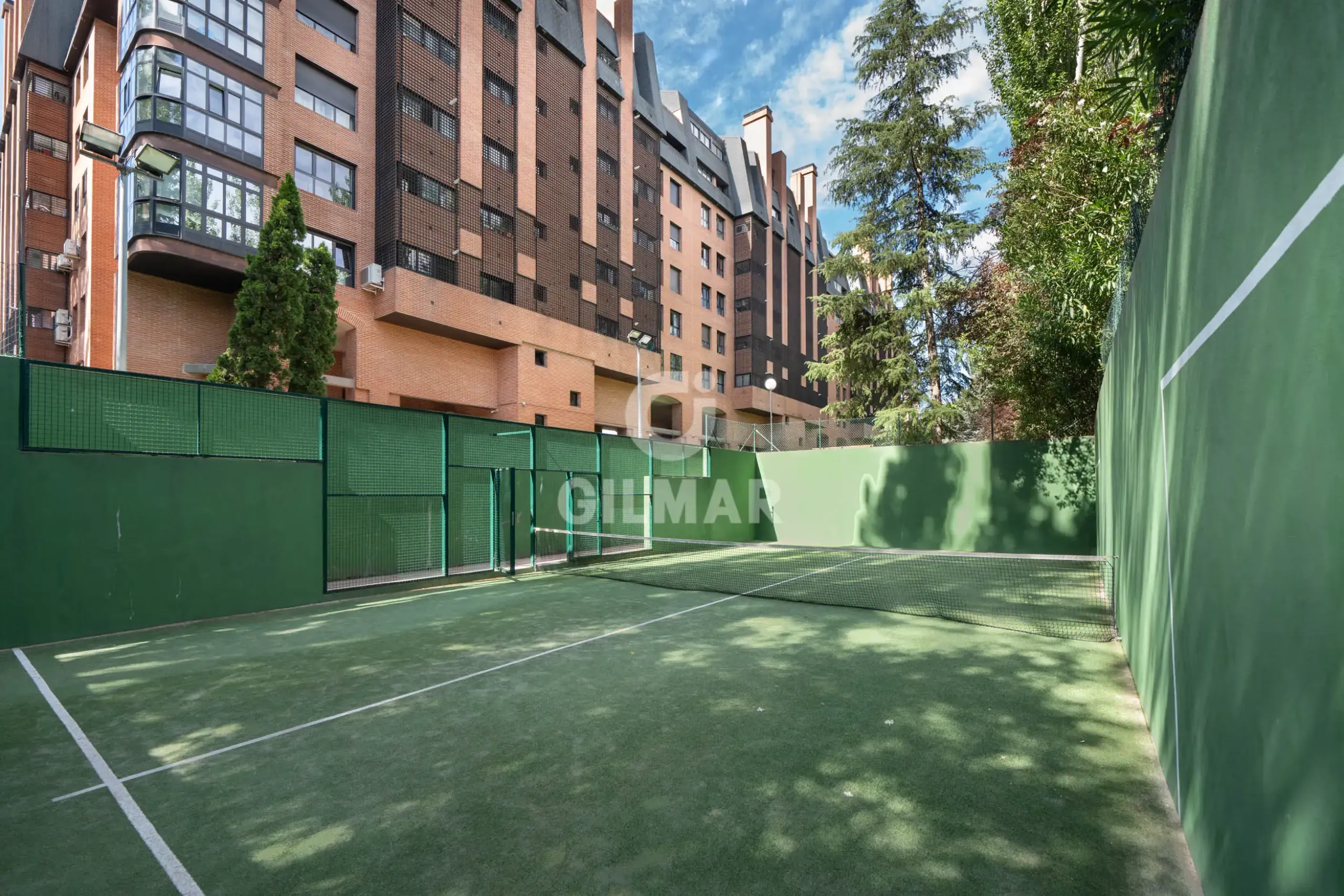 Apartment in Mirasierra - Madrid