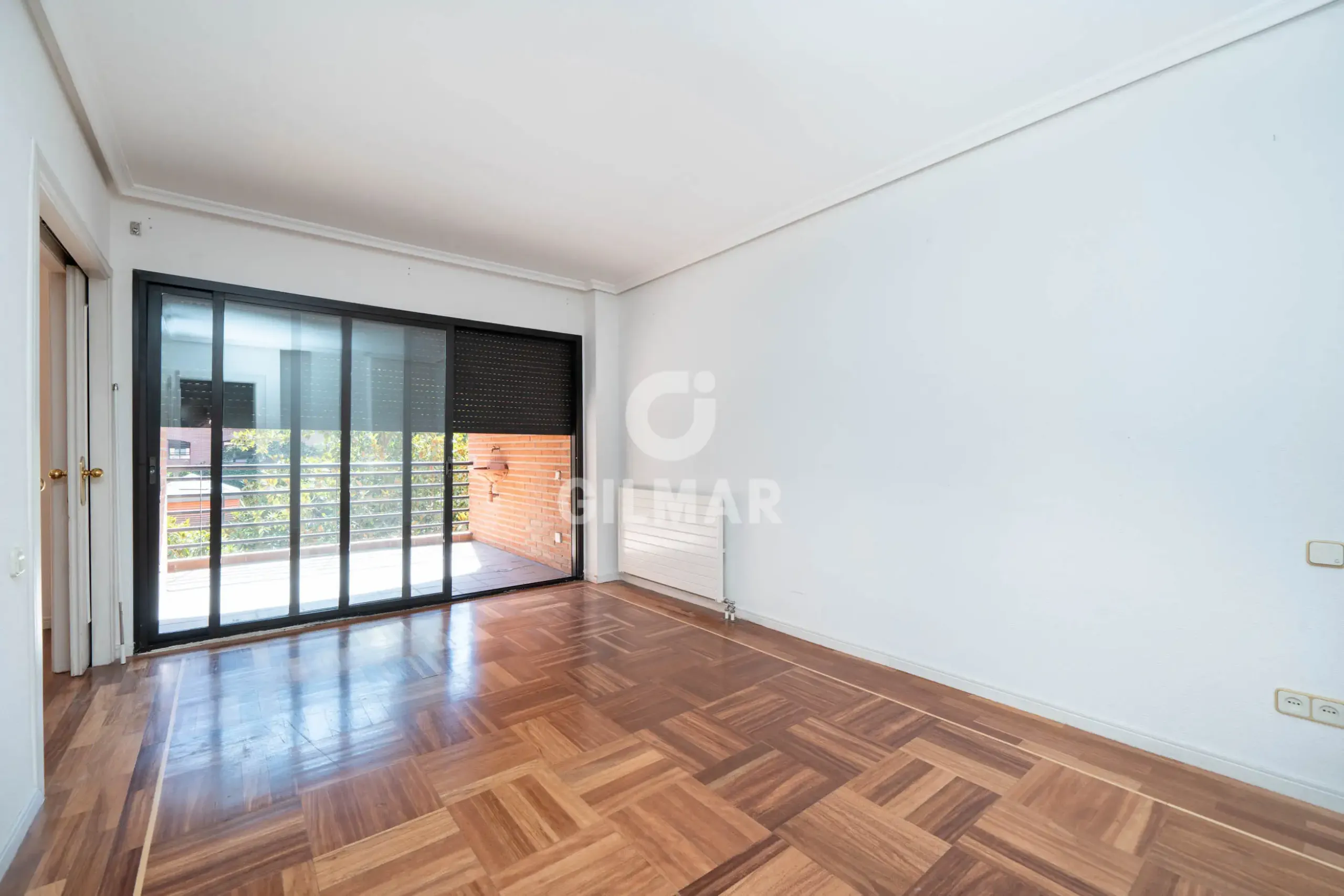 Apartment in Mirasierra - Madrid