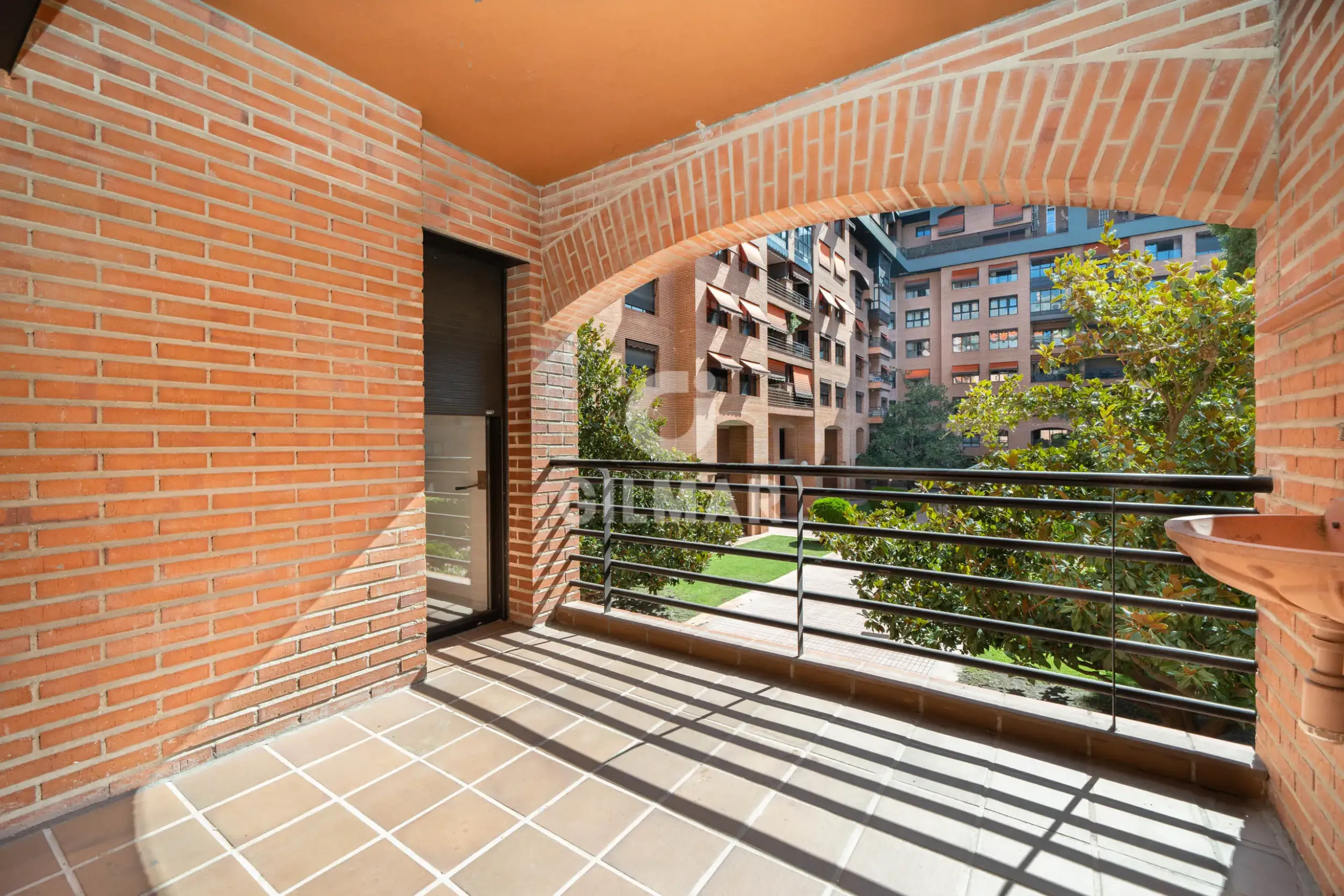 Apartment in Mirasierra - Madrid