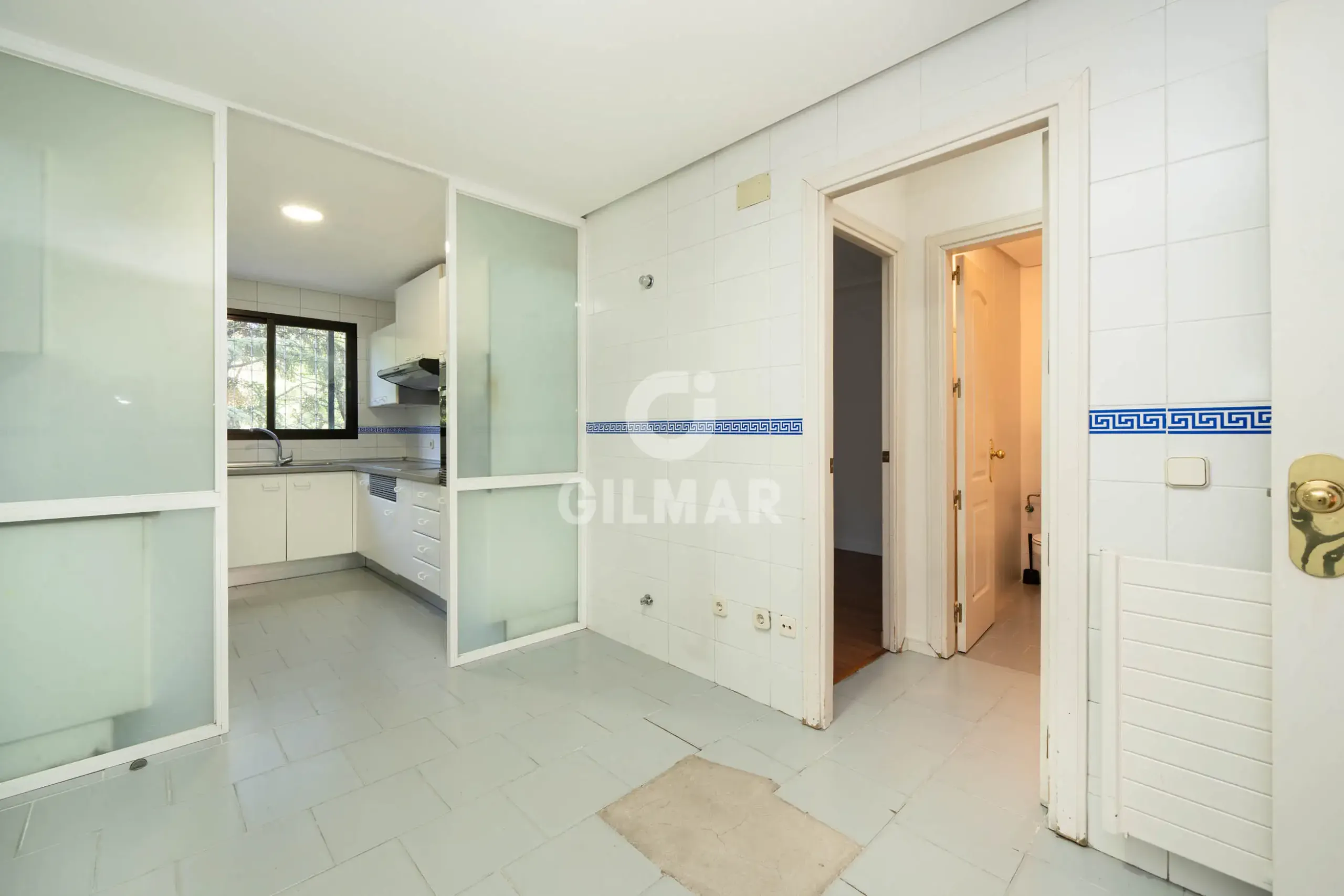 Apartment in Mirasierra - Madrid