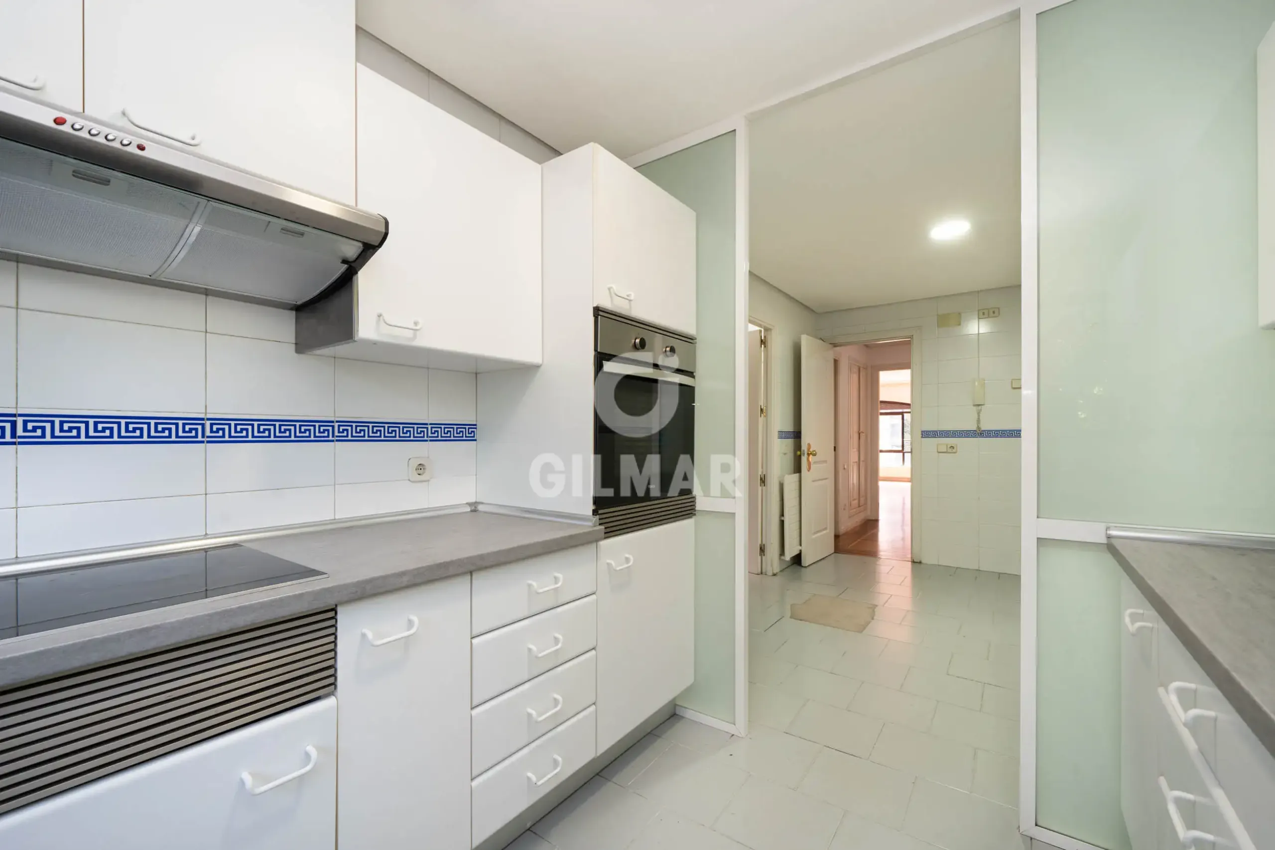 Apartment in Mirasierra - Madrid