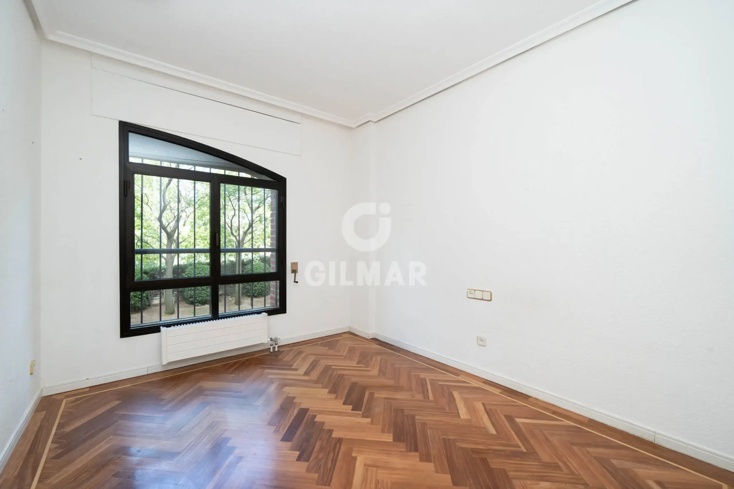 Apartment in Mirasierra - Madrid