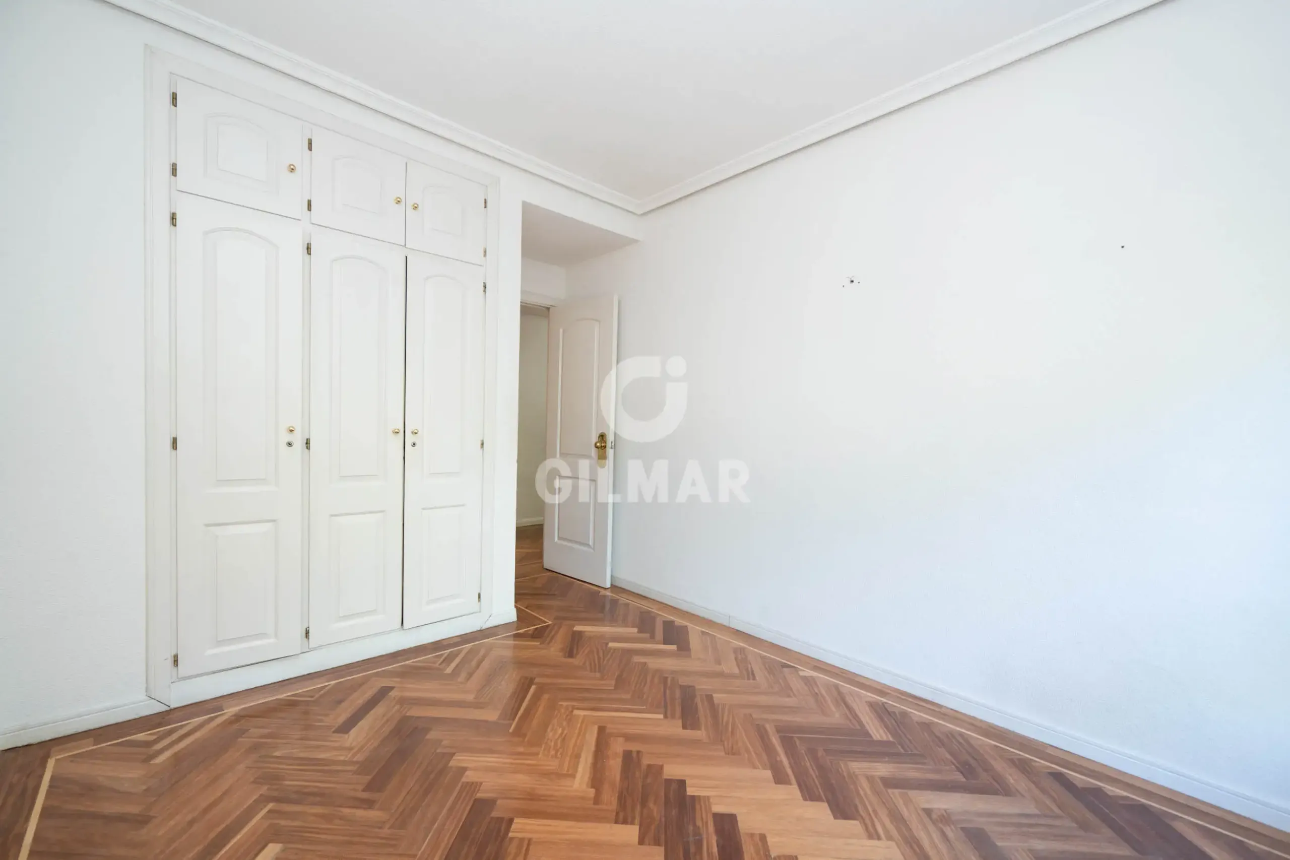 Apartment in Mirasierra - Madrid