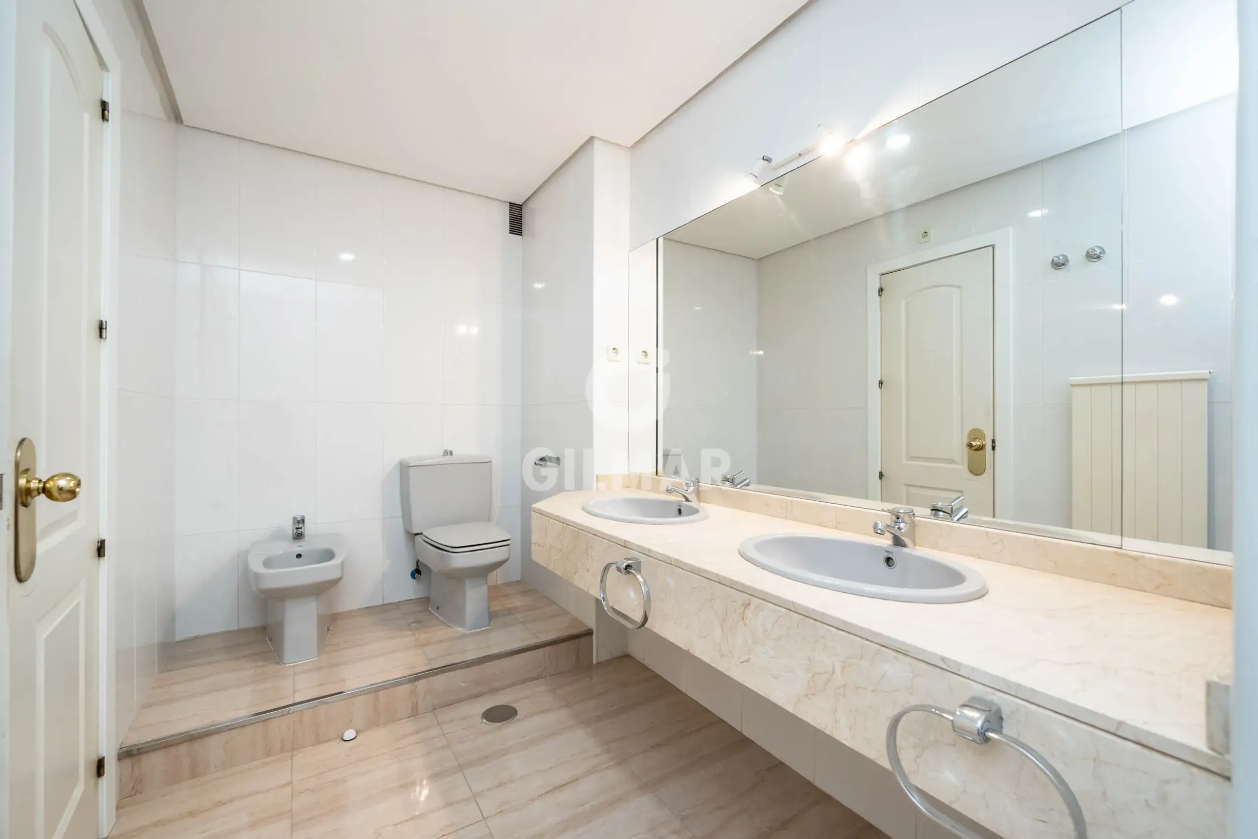 Apartment in Mirasierra - Madrid