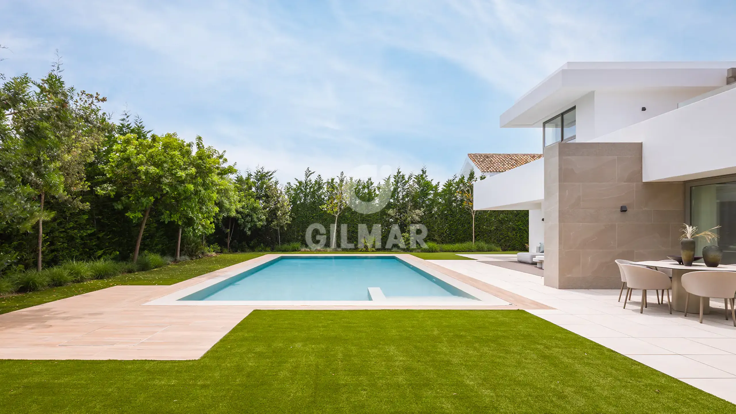 Villa in Estepona Este - Málaga