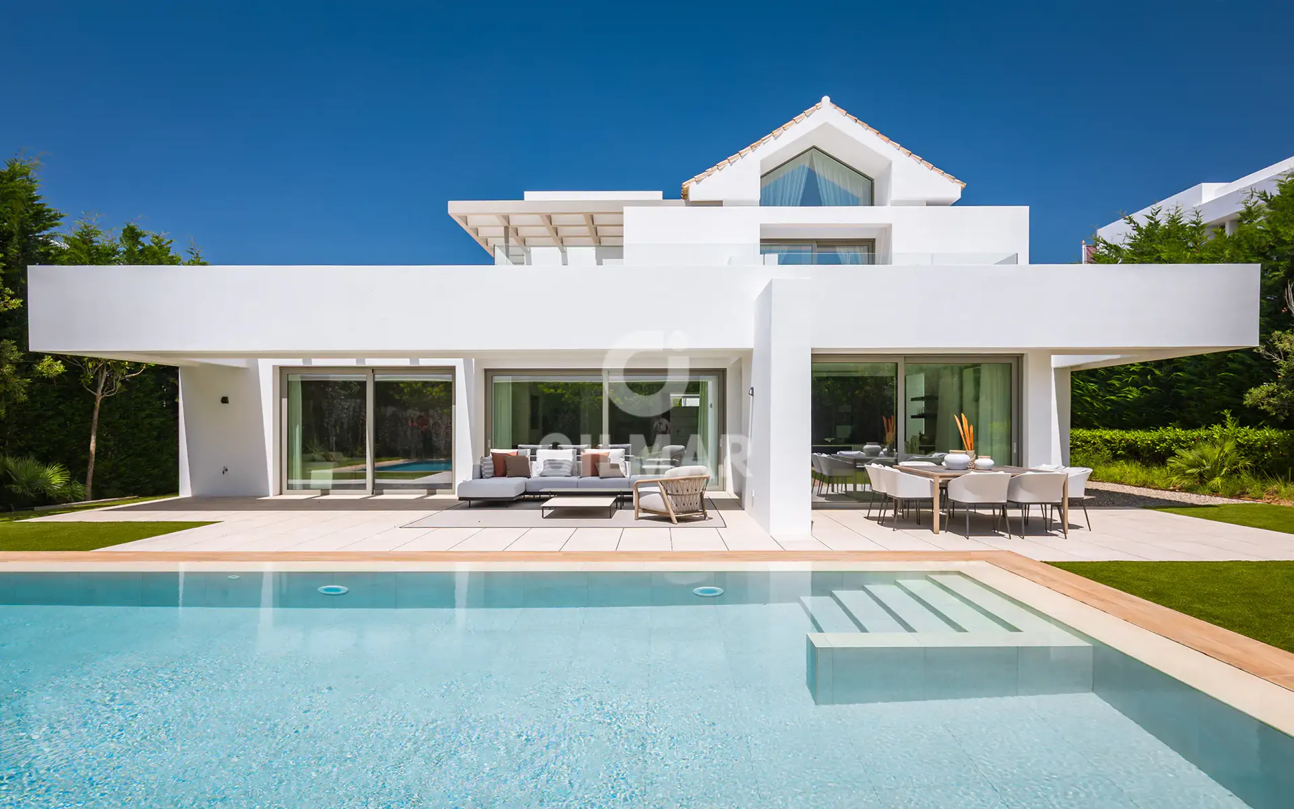 Villa in Estepona Este - Málaga