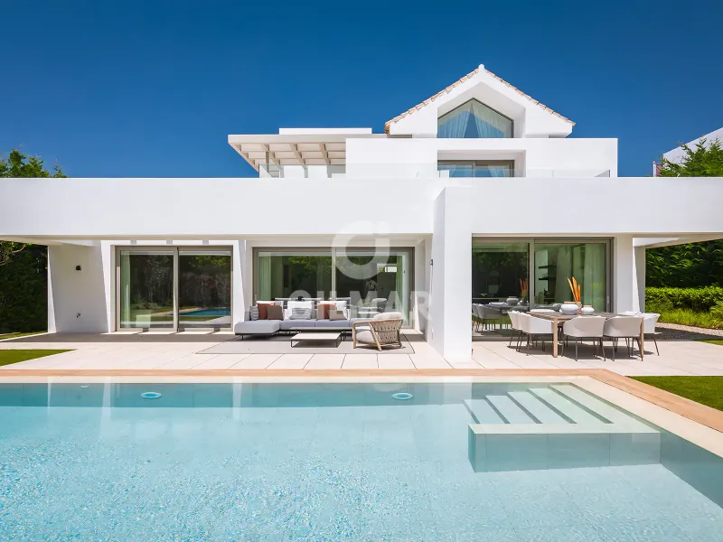 Villa in Estepona Este - Málaga
