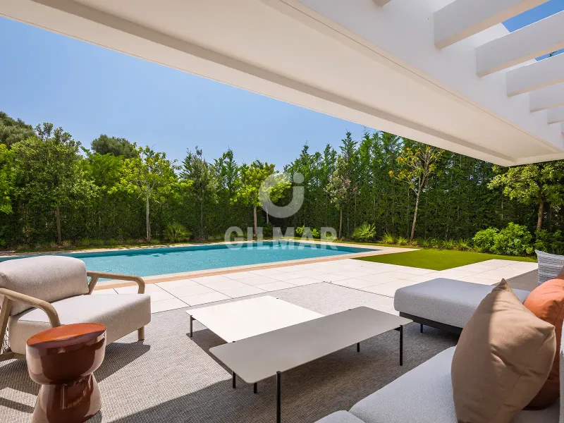 Villa in Estepona Este - Málaga