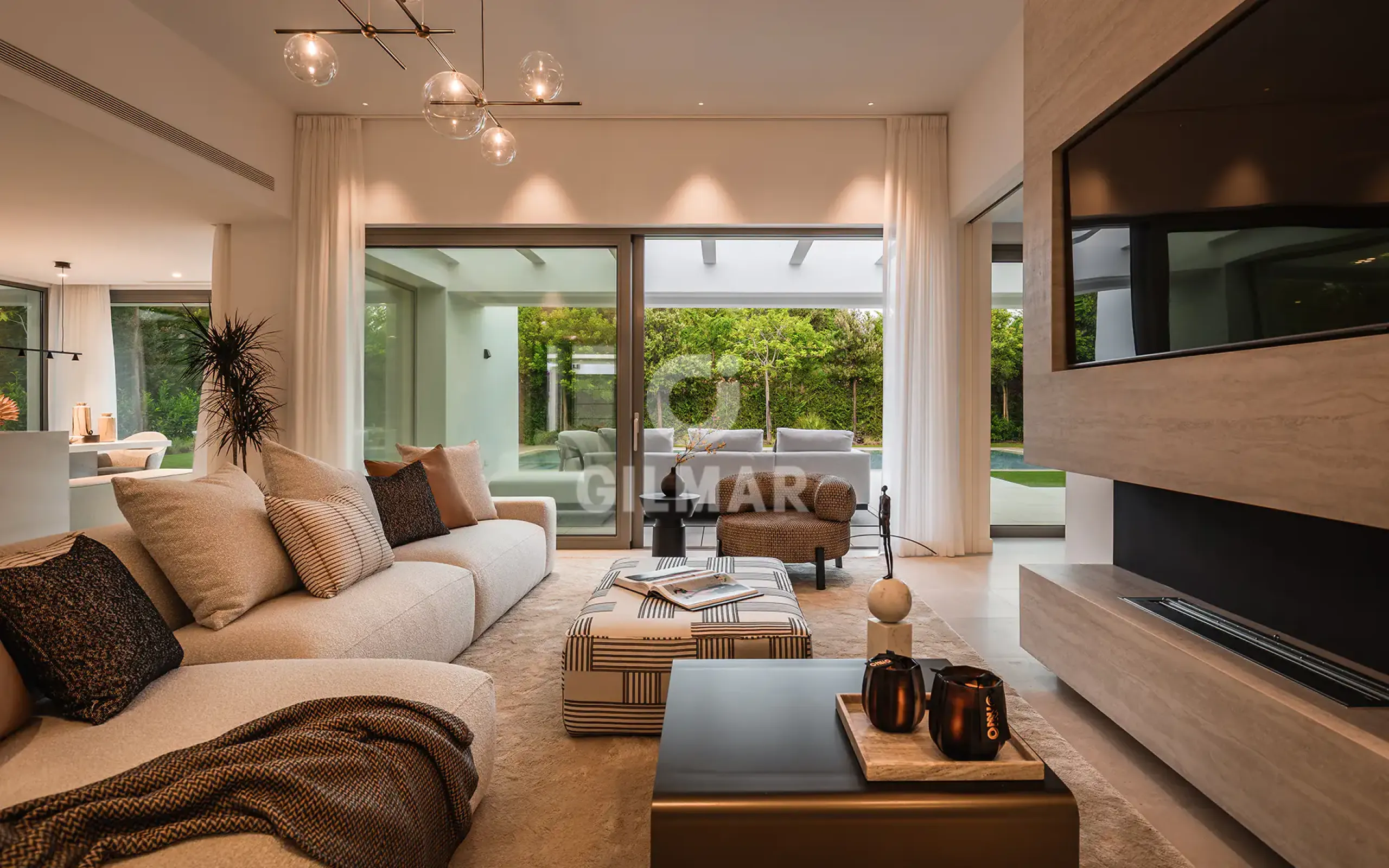 Villa in Estepona Este - Málaga