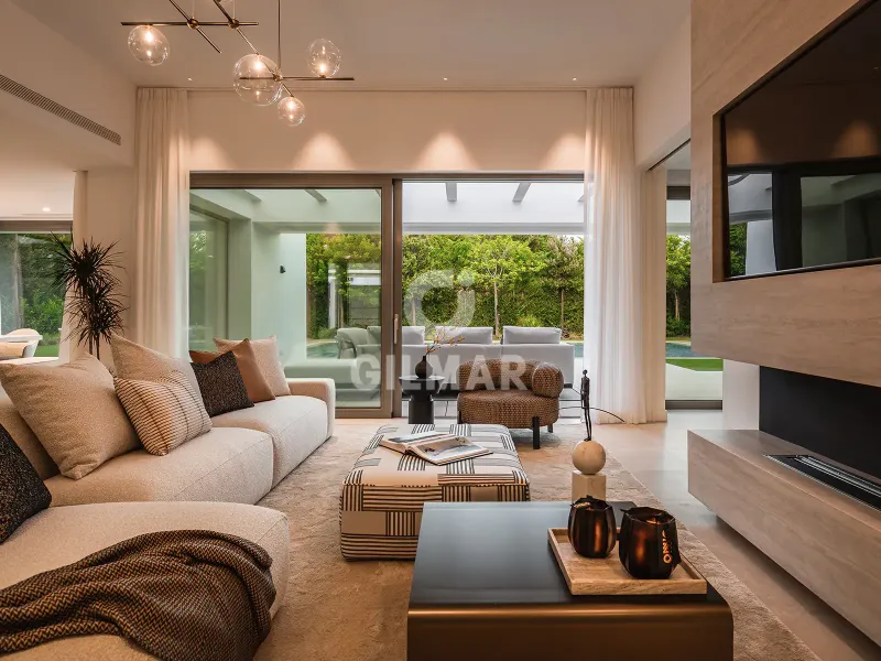 Villa in Estepona Este - Málaga