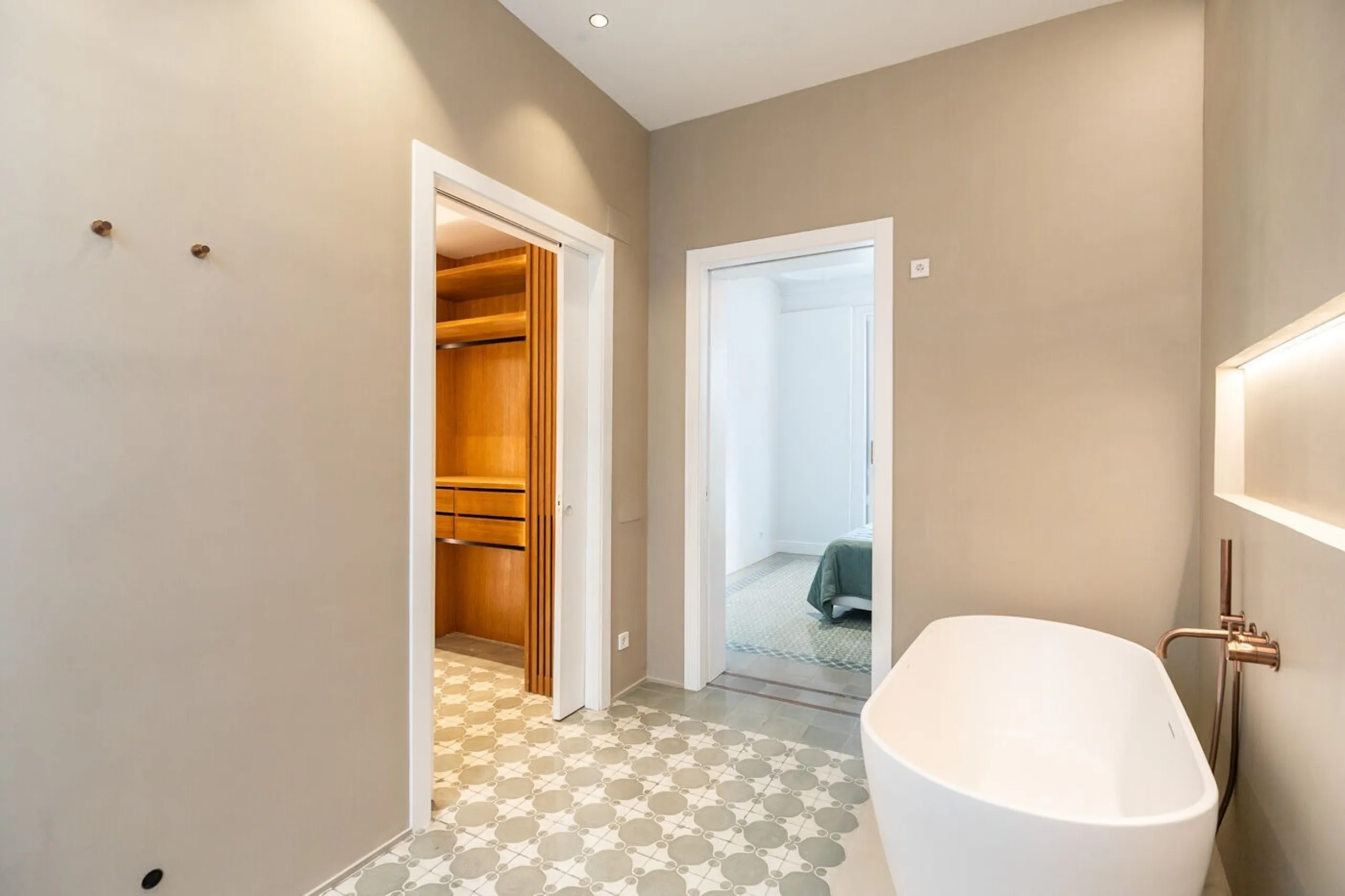 Timeless Elegance Meets Modern Living in Barcelona’s Quadrat d’Or