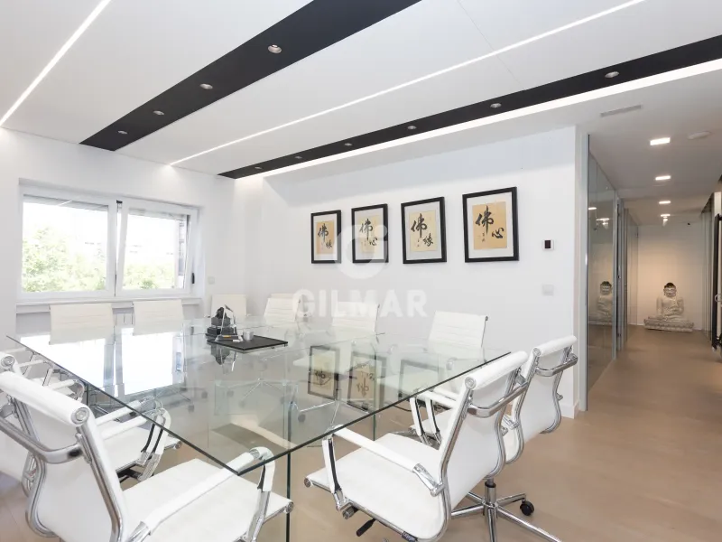Apartment in Castellana-Orense - Madrid