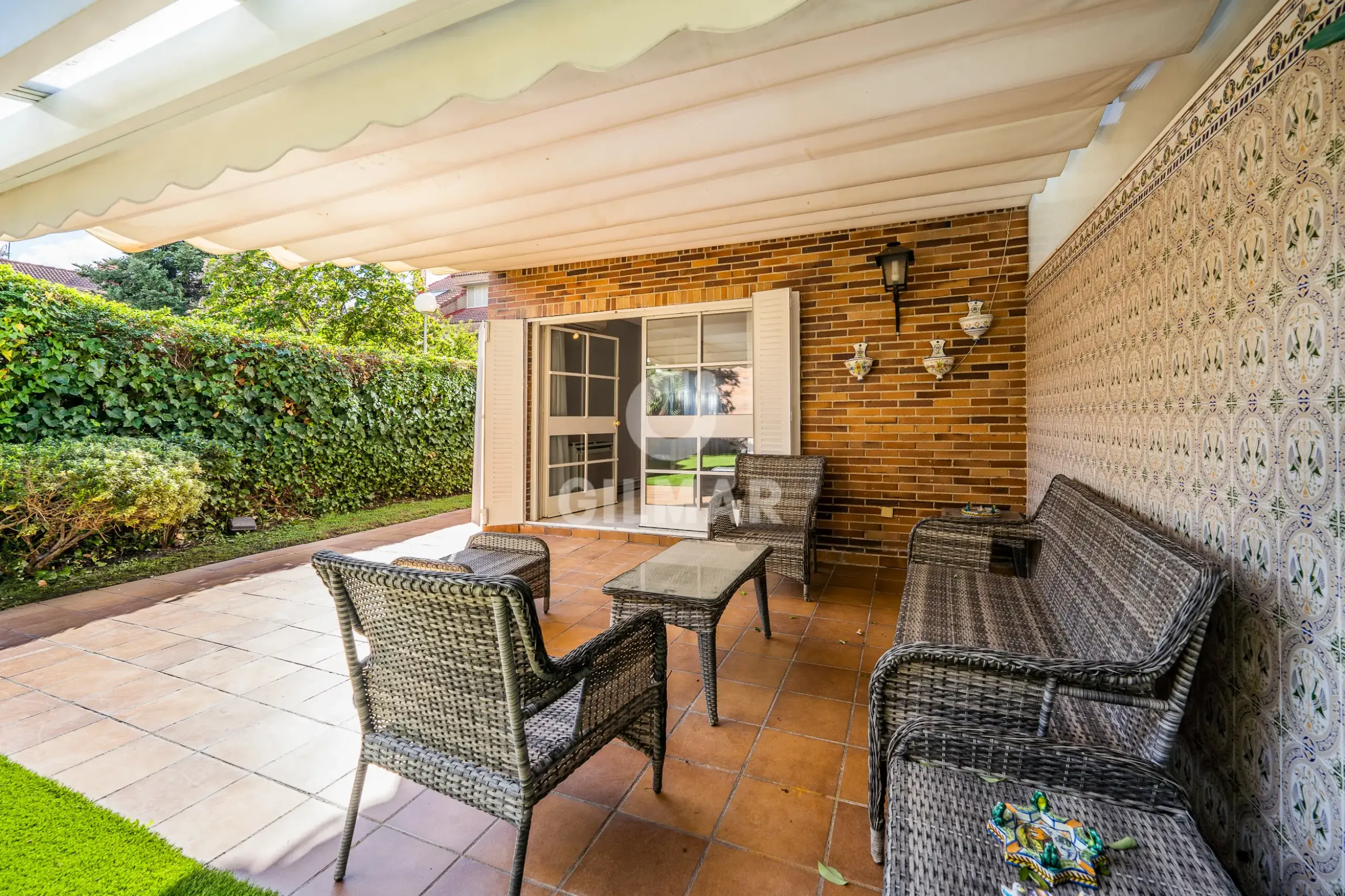 Semi-detached house in Peñagrande - Madrid