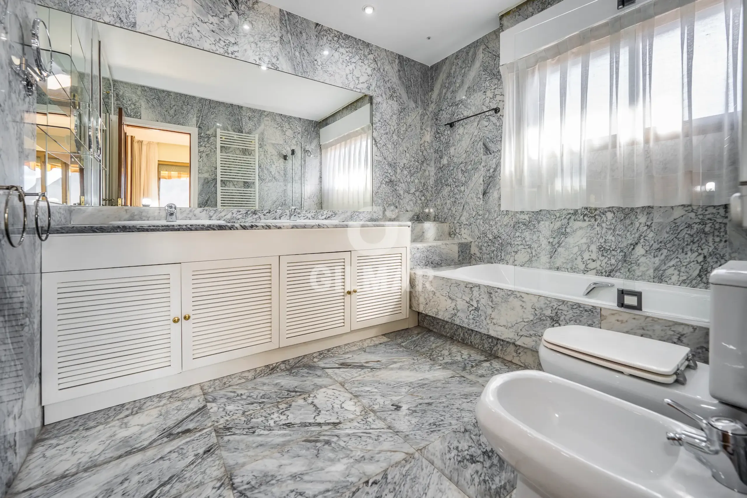 Semi-detached house in Peñagrande - Madrid