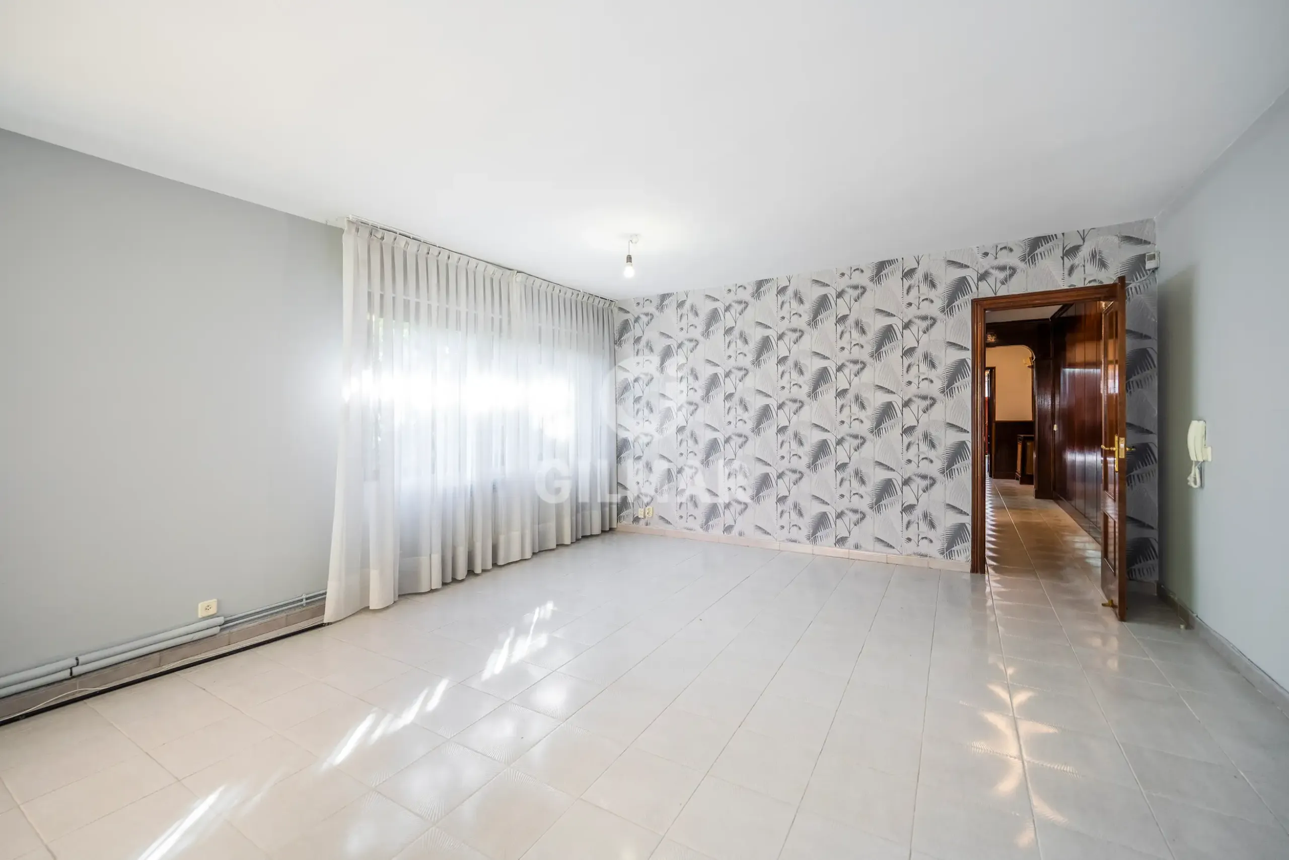 Semi-detached house in Peñagrande - Madrid