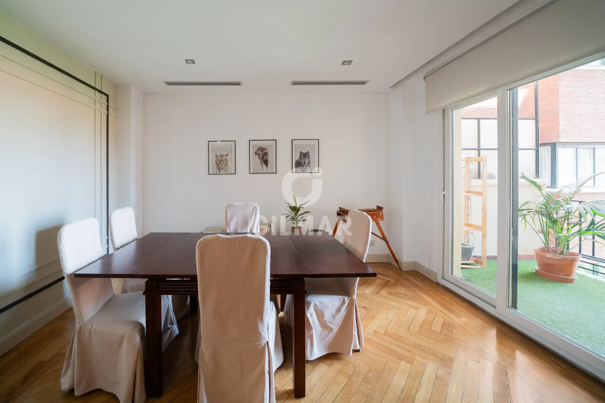 Apartment in Trafalgar - Madrid